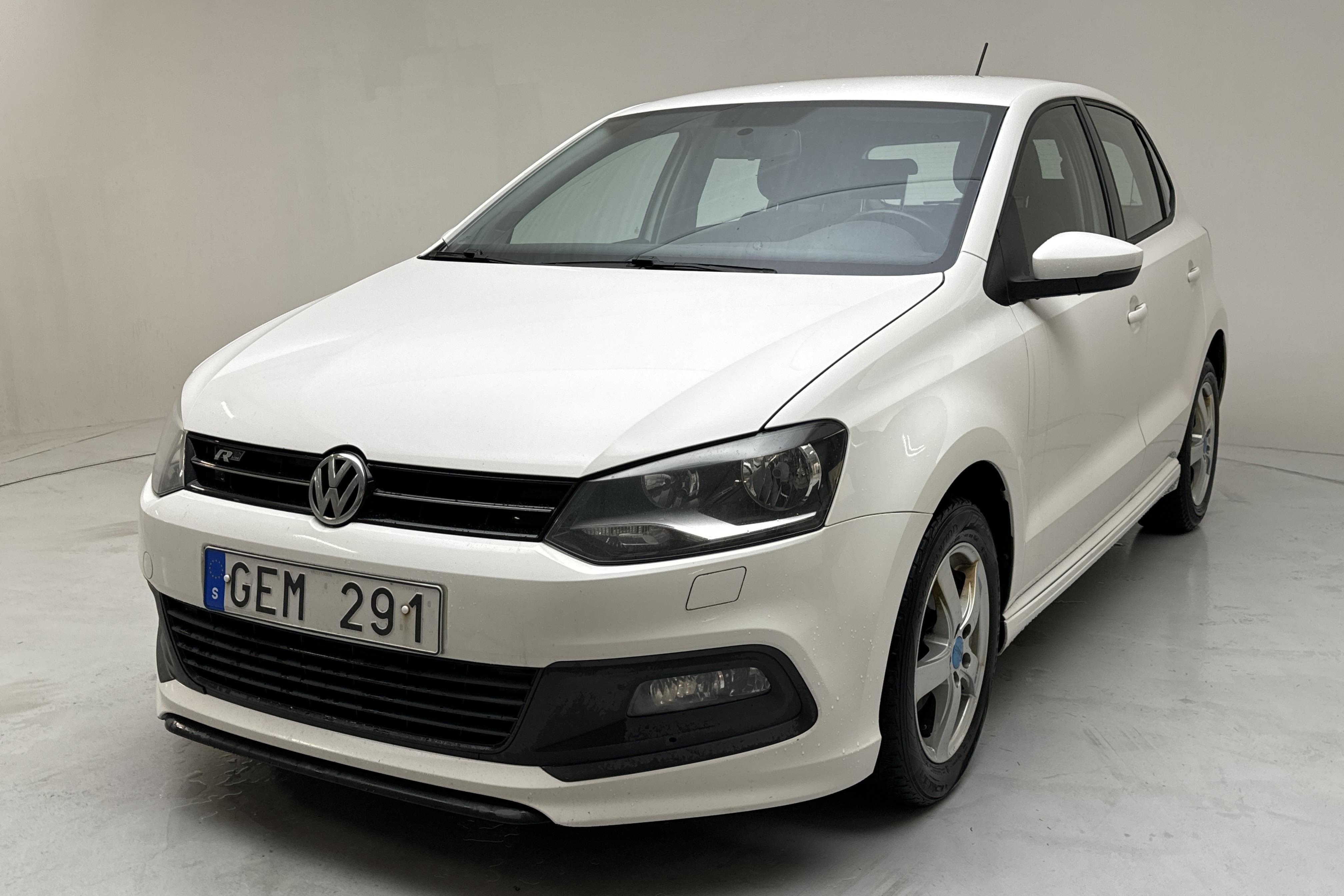 VW Polo 1.2 TSI 5dr (90hk) - 125 560 km - Manual - white - 2014