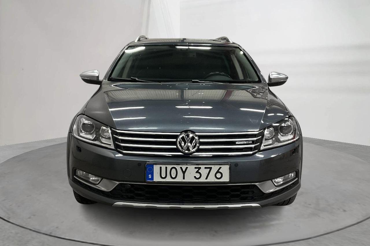 VW Passat Alltrack 2.0 TDI BlueMotion Technology 4Motion (177hk) - 23 185 mil - Automat - Dark Grey - 2015