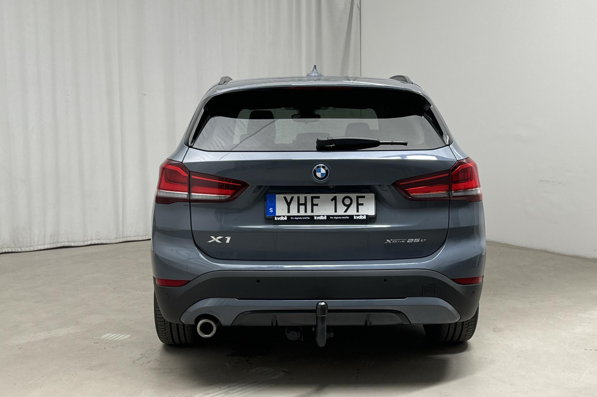 BMW X1 xDrive25e 9,7 kWh LCI, F48 (220hk) - 51 550 km - Automatic - Dark Grey - 2022