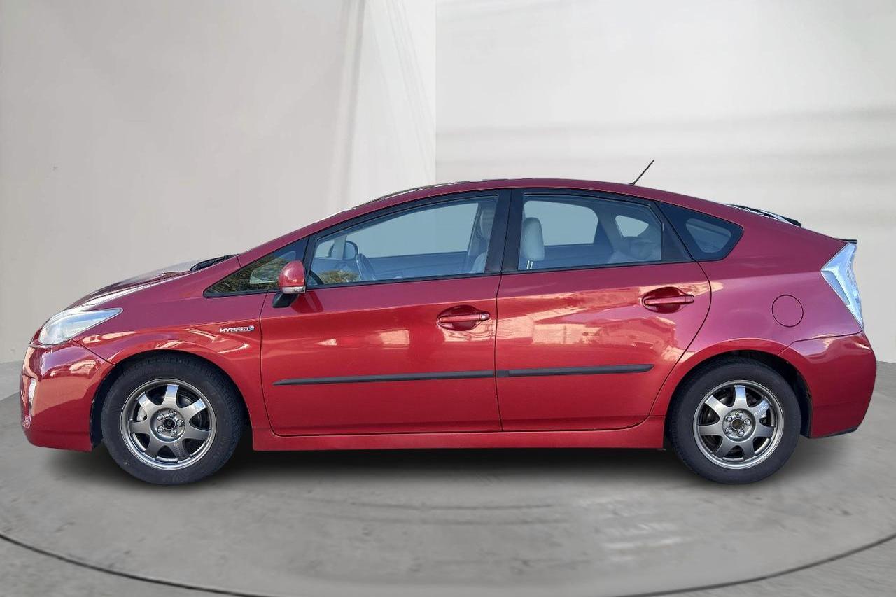 Toyota Prius 1.8 Hybrid (99hk) - 29 755 mil - Automat - Dark Red - 2010