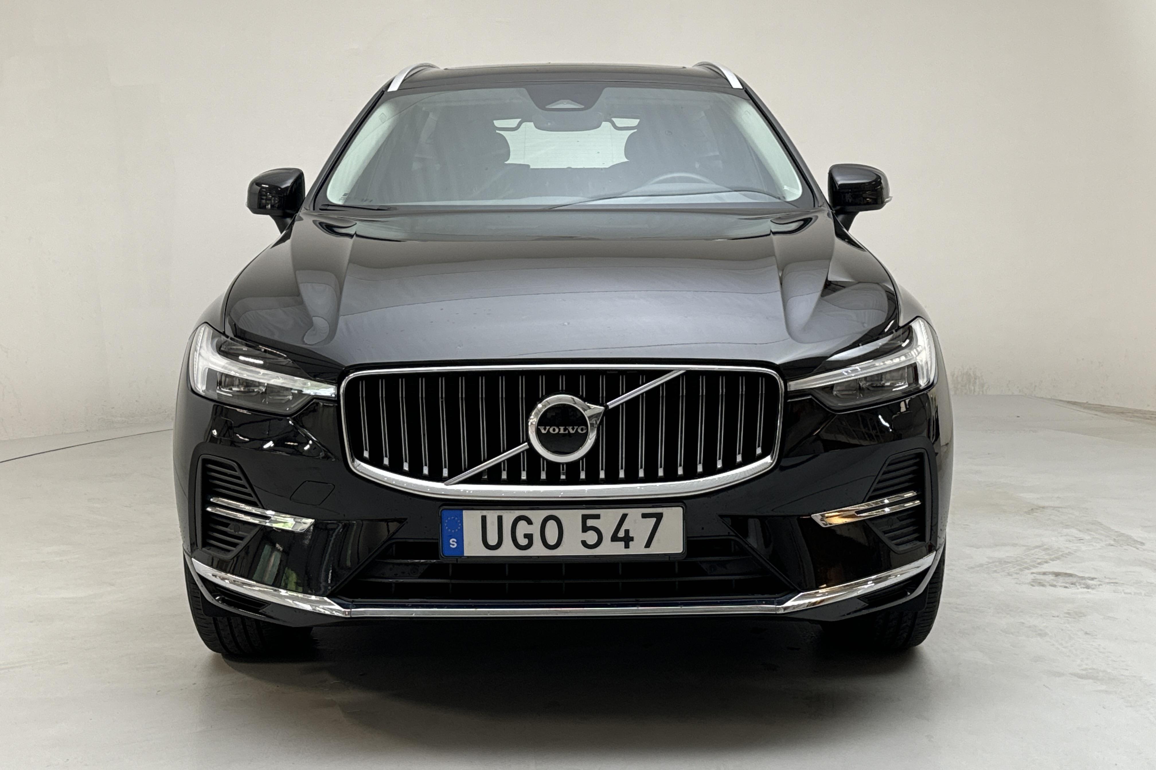 Volvo XC60 T6 AWD Recharge (340hk) - 32 250 km - Automaattinen - musta - 2022