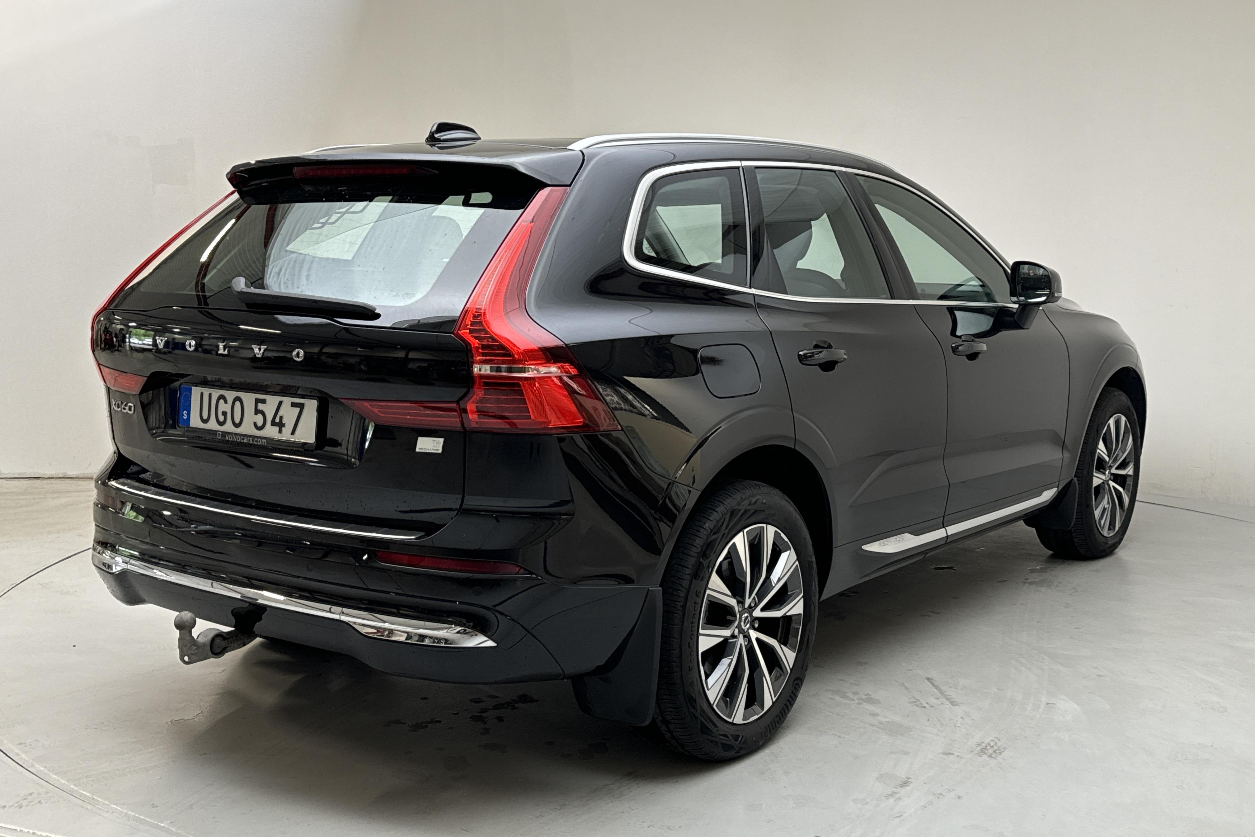 Volvo XC60 T6 AWD Recharge (340hk) - 32 250 km - Automaattinen - musta - 2022