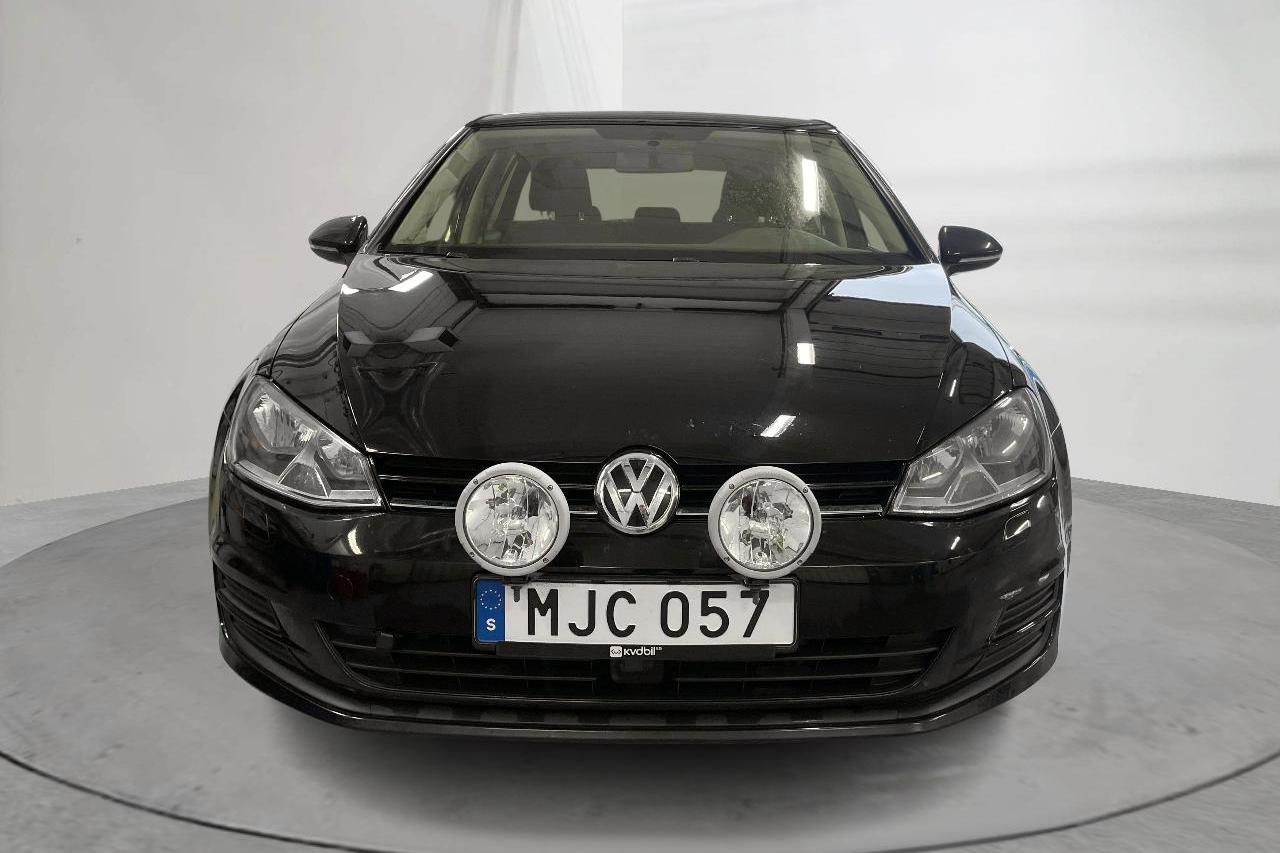 VW Golf VII 1.6 TDI BlueMotion Technology 5dr 4Motion (105hk) - 127 340 km - Manualna - czarny - 2014