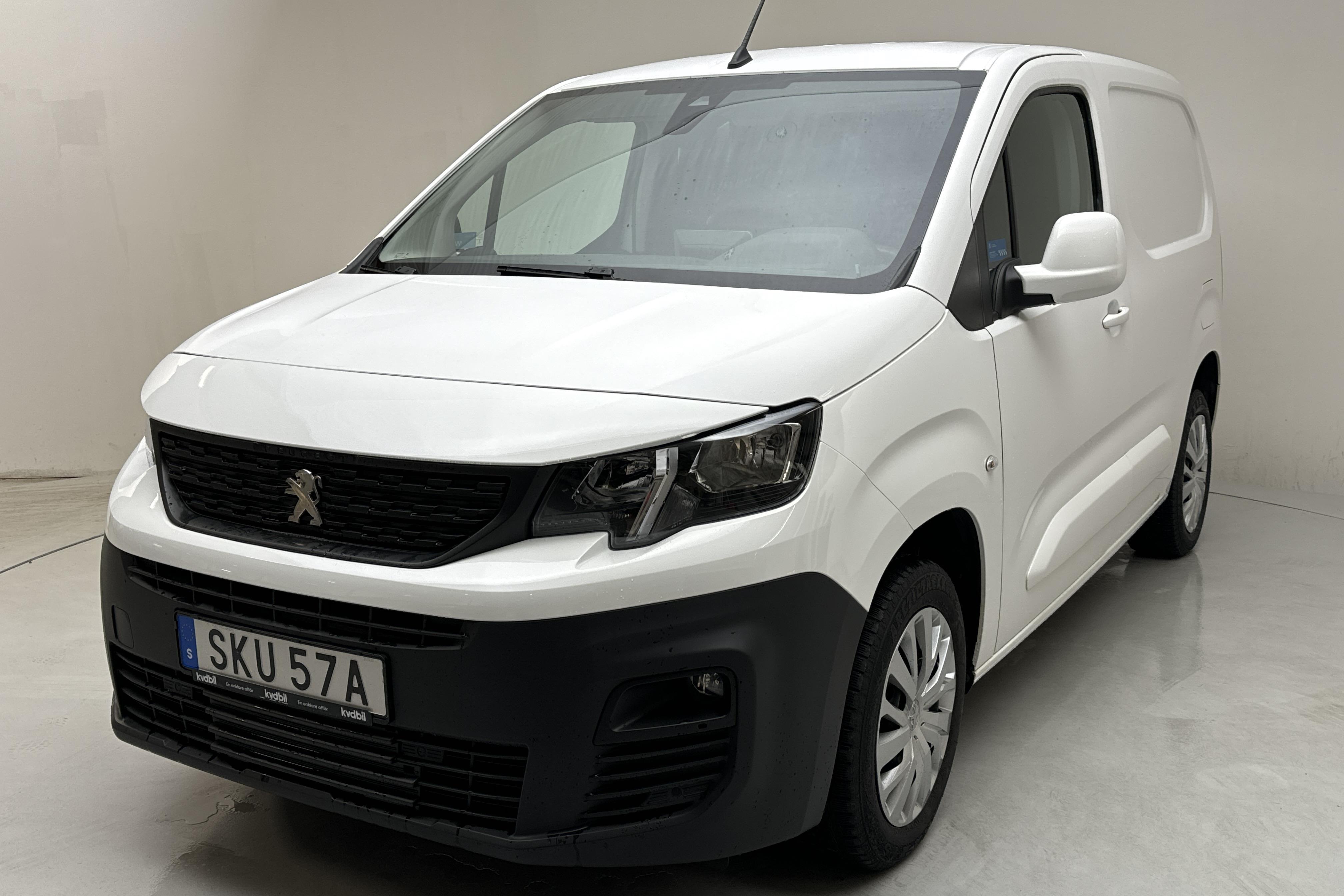 Peugeot Partner 1.5 HDI Skåp (100hk) - 74 790 km - Käsitsi - valge - 2020