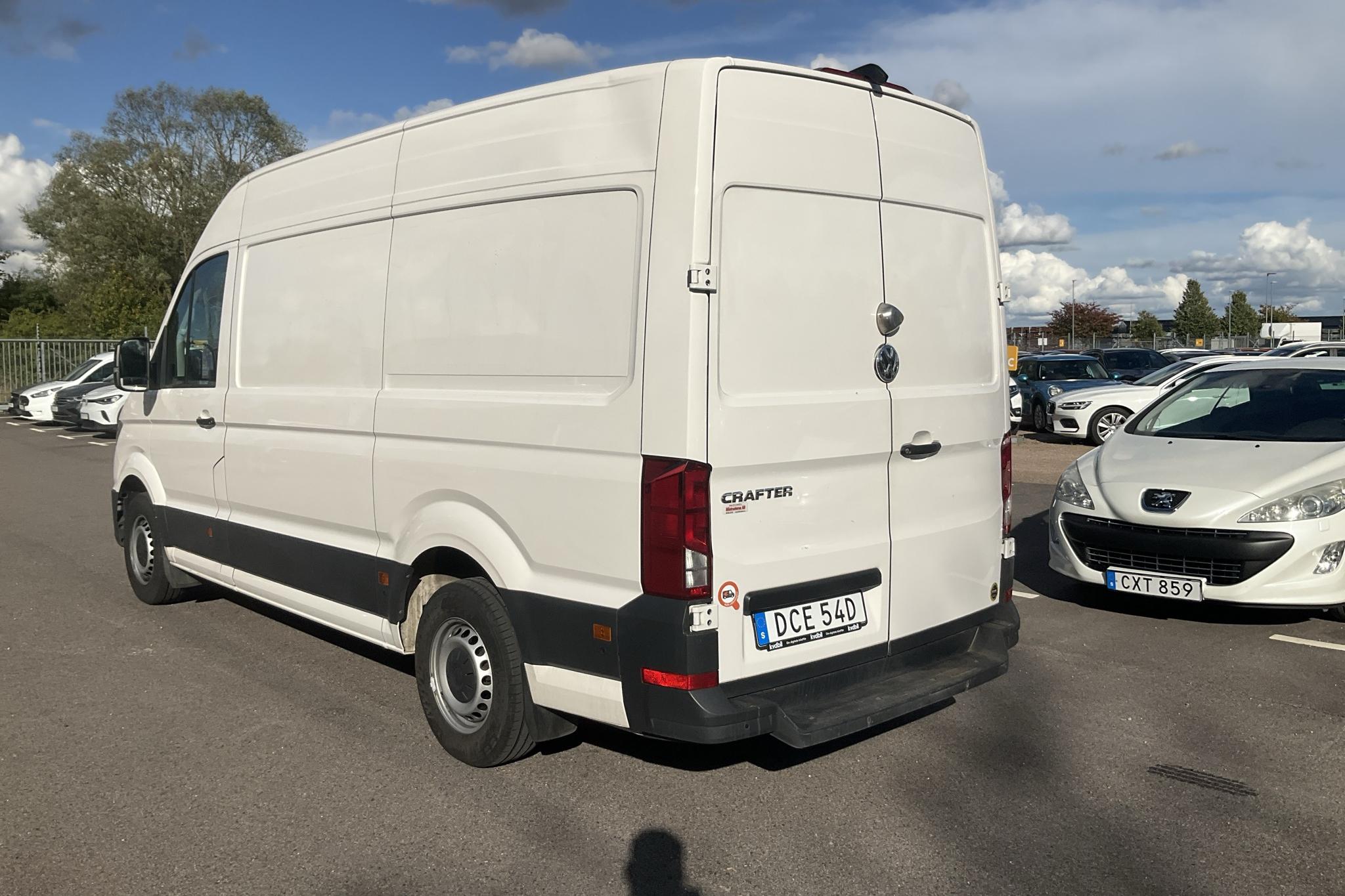 VW Crafter 35 2.0 TDI Skåp (177hk) - 11 088 mil - Manuell - vit - 2019