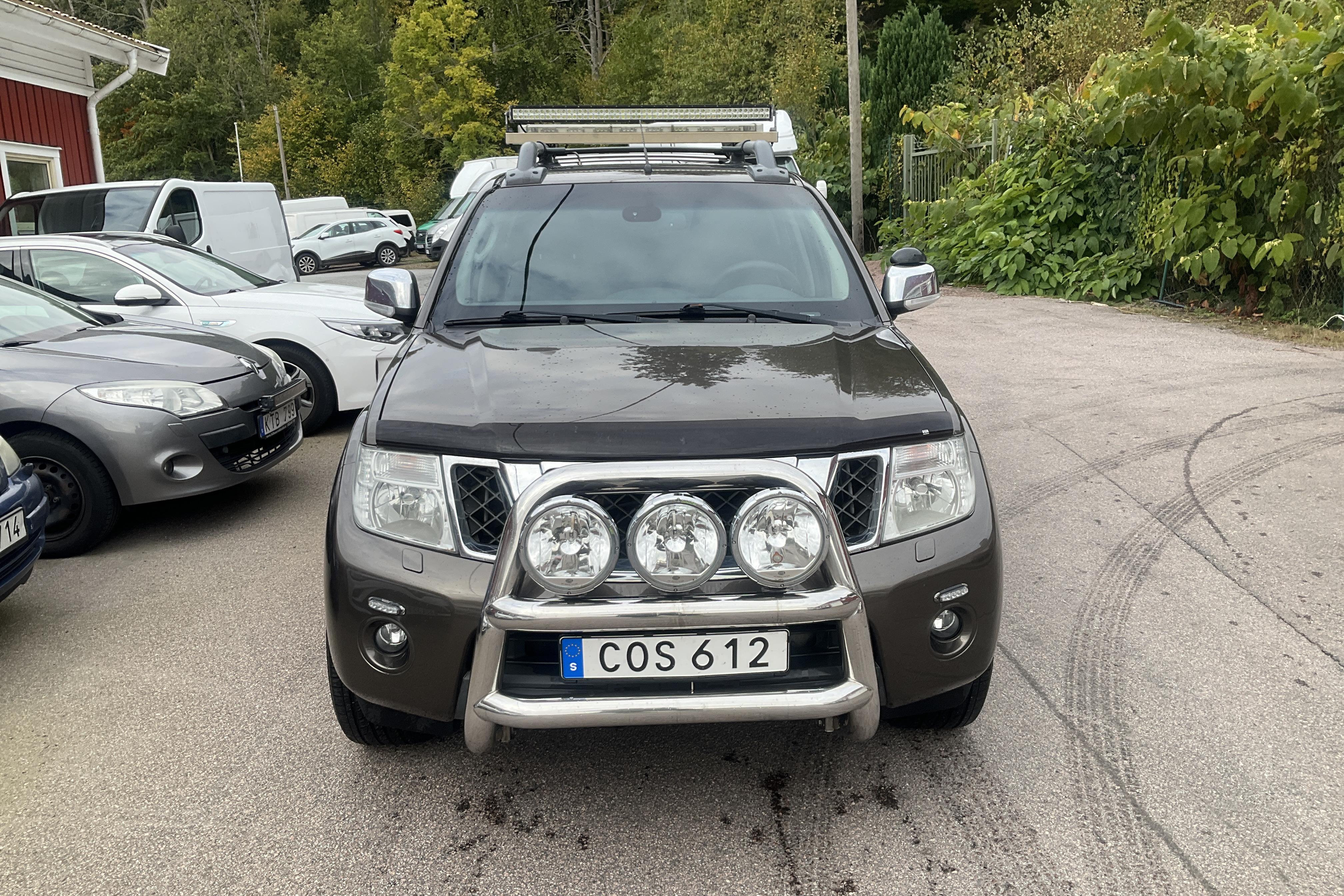 Nissan Navara 3.0 dCi V6 (231hk) - 184 250 km - Automatyczna - brązowy - 2015