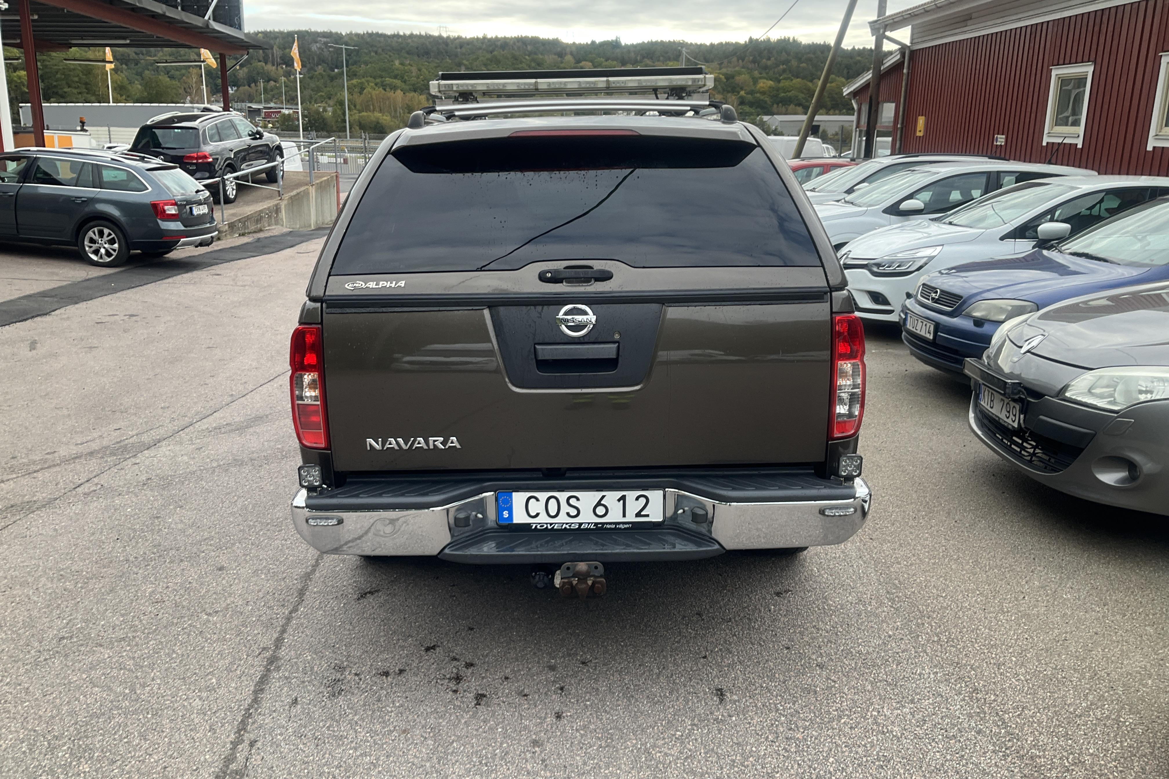 Nissan Navara 3.0 dCi V6 (231hk) - 184 250 km - Automatyczna - brązowy - 2015