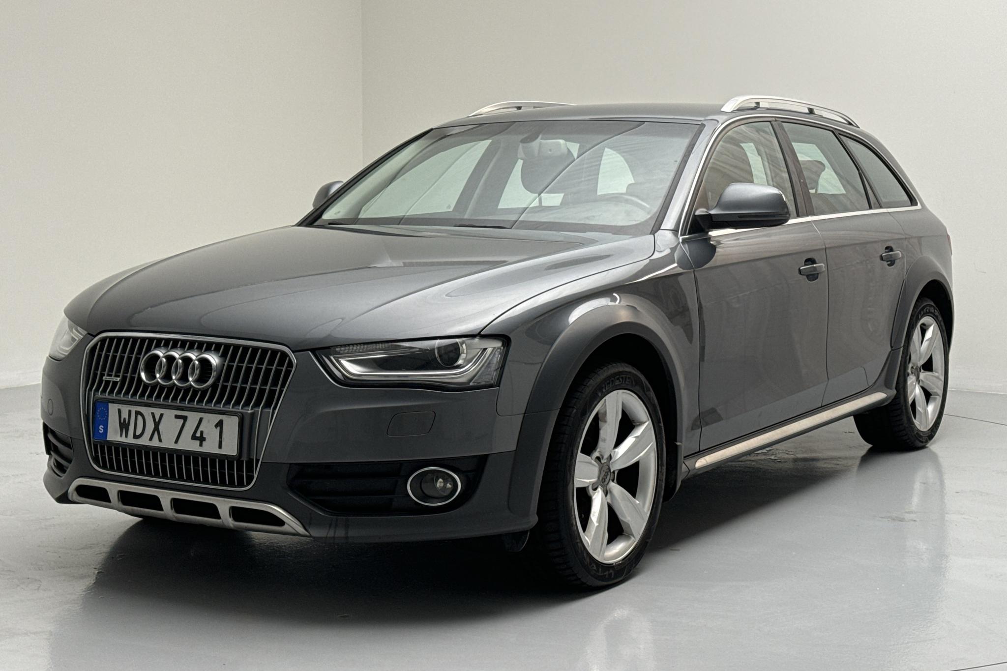 Audi A4 Allroad 2.0 TDI clean diesel Avant quattro (190hk) - 168 420 km - Automaatne - hall - 2015