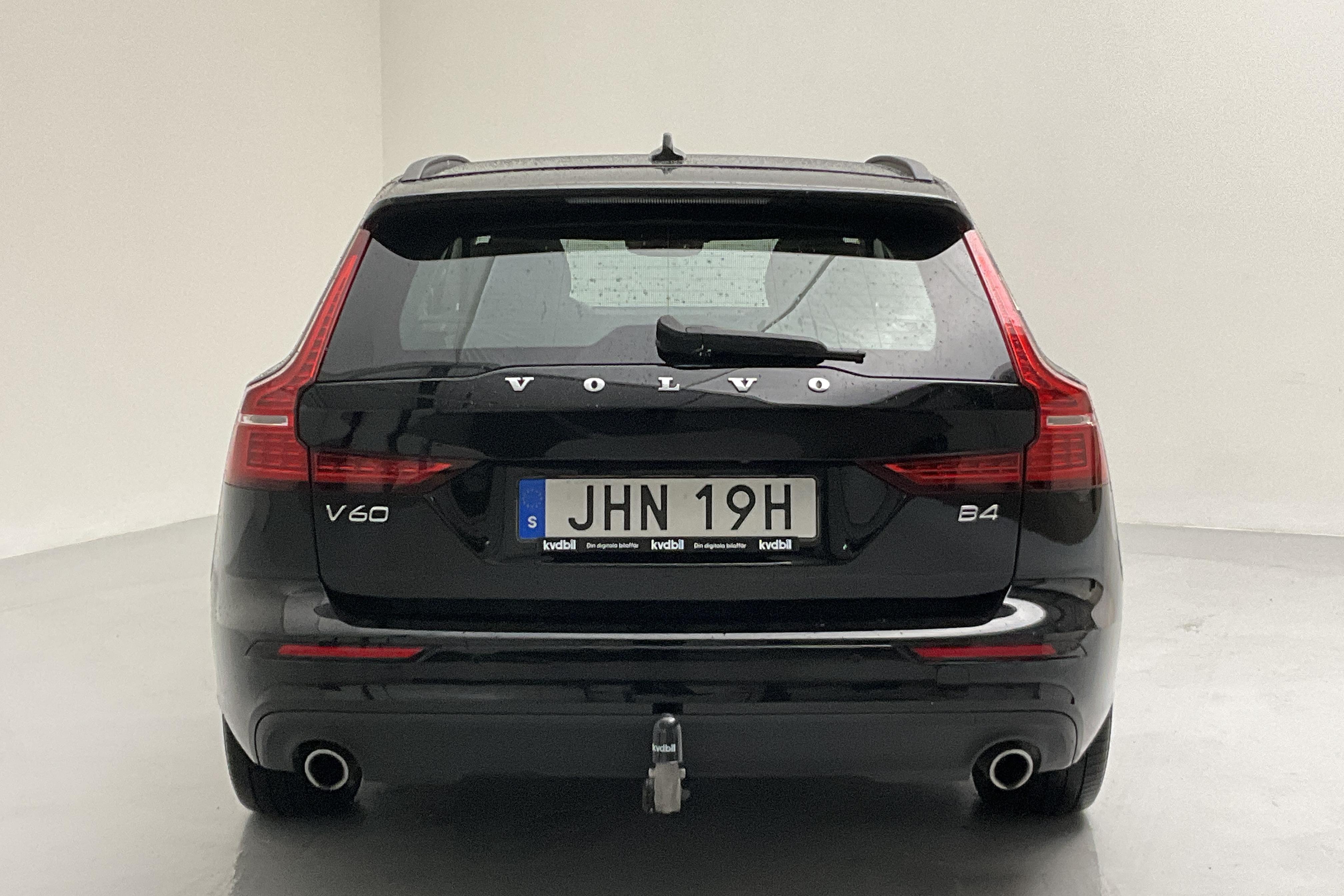 Volvo V60 B4 Mildhybrid, Diesel (197hk) - 91 640 km - Automatic - black - 2022