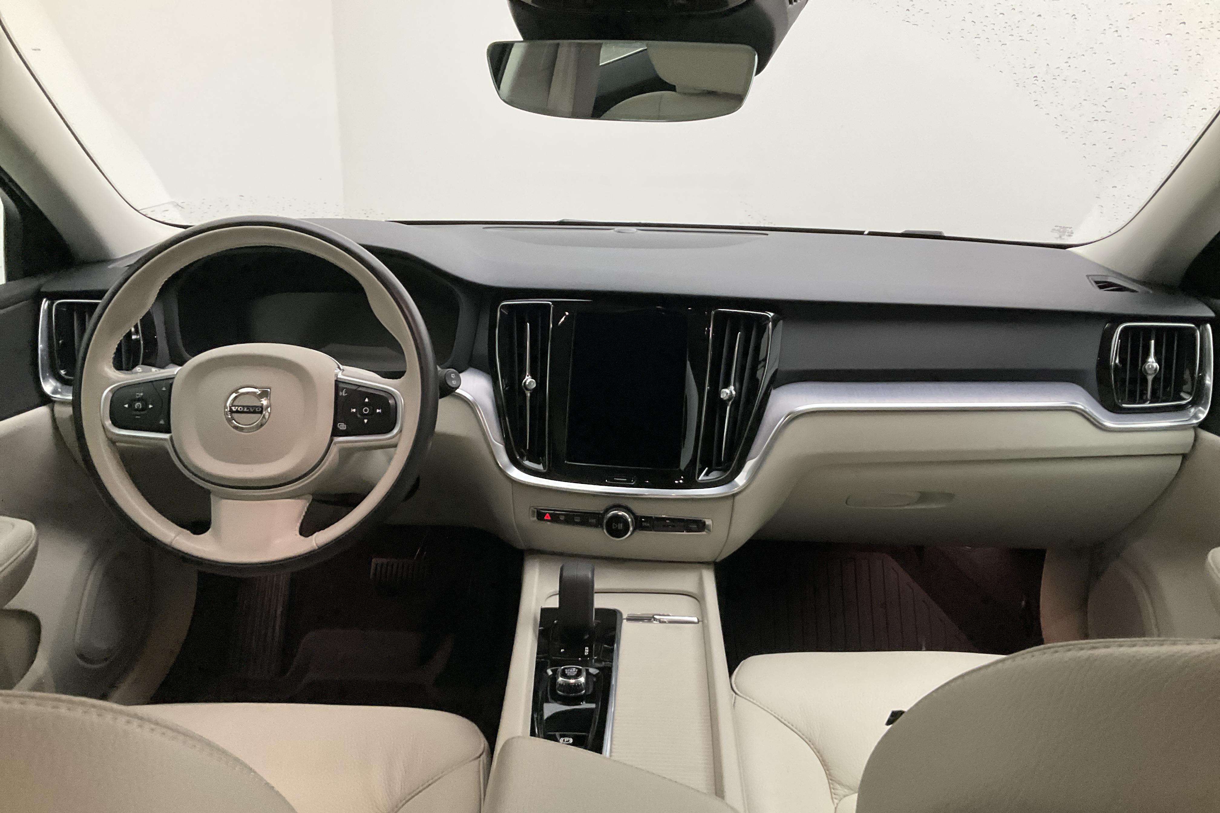 Volvo V60 B4 Mildhybrid, Diesel (197hk) - 91 640 km - Automatyczna - czarny - 2022