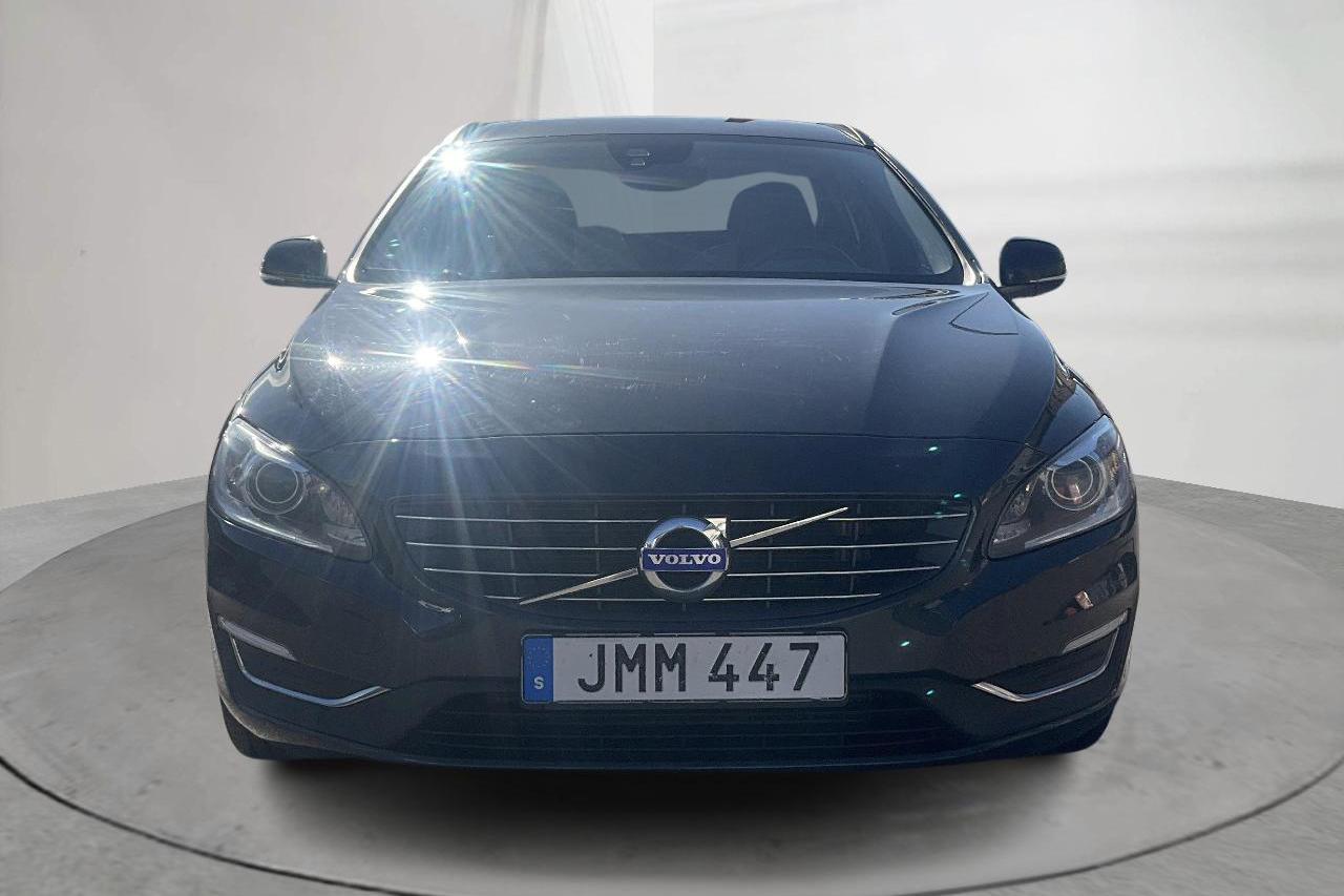 Volvo V60 D3 (150hk) - 14 958 mil - Automat - grå - 2018