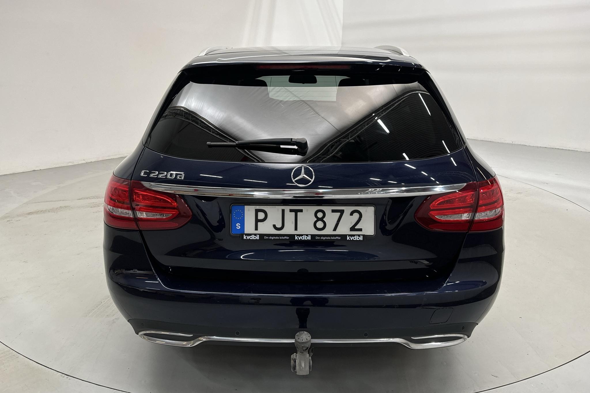 Mercedes C 220 d Kombi S205 (170hk) - 87 770 km - Automatic - Dark Blue - 2017