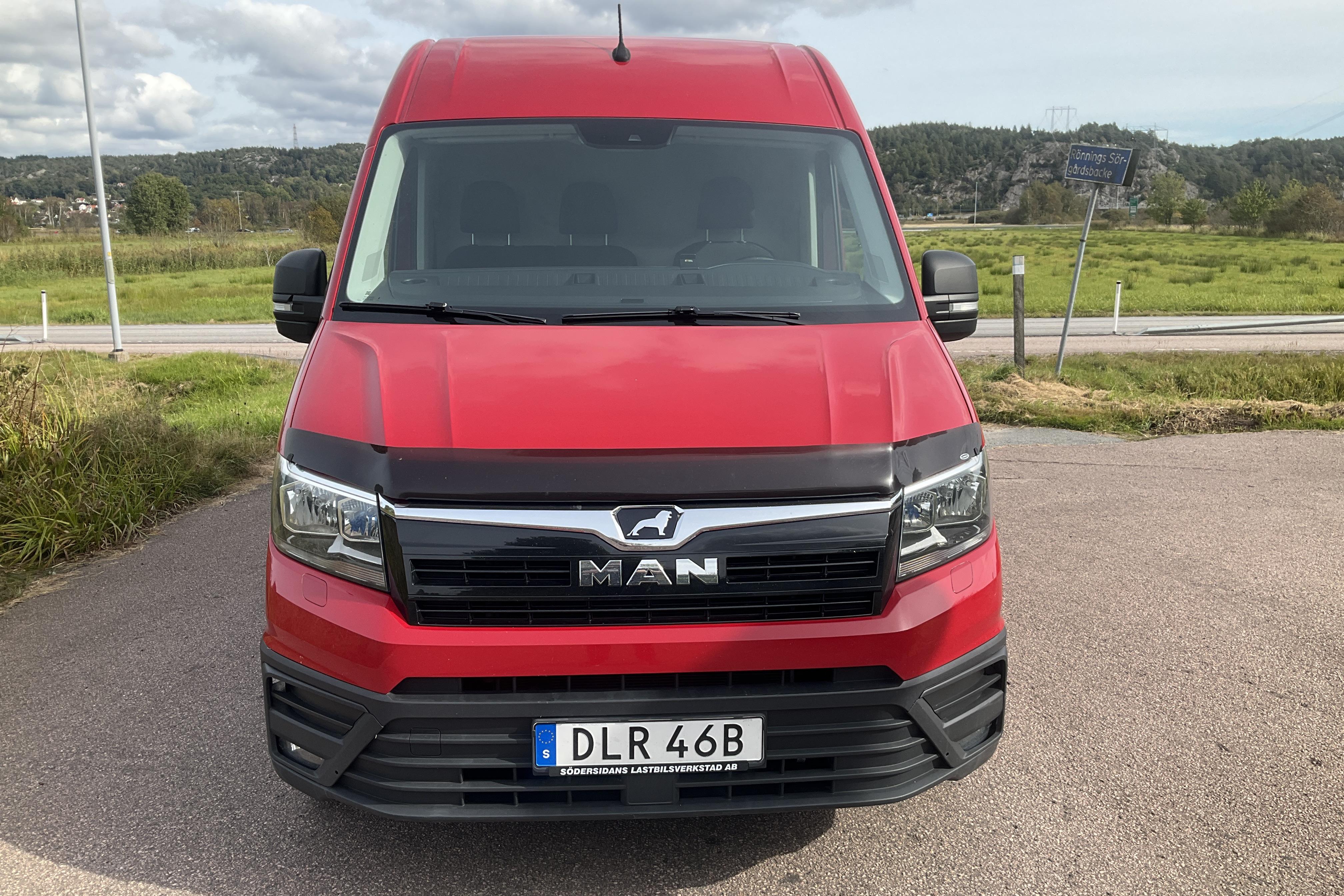 MAN TGE 2.0 TDI AWD (177hk) - 278 490 km - Automaatne - punane - 2020