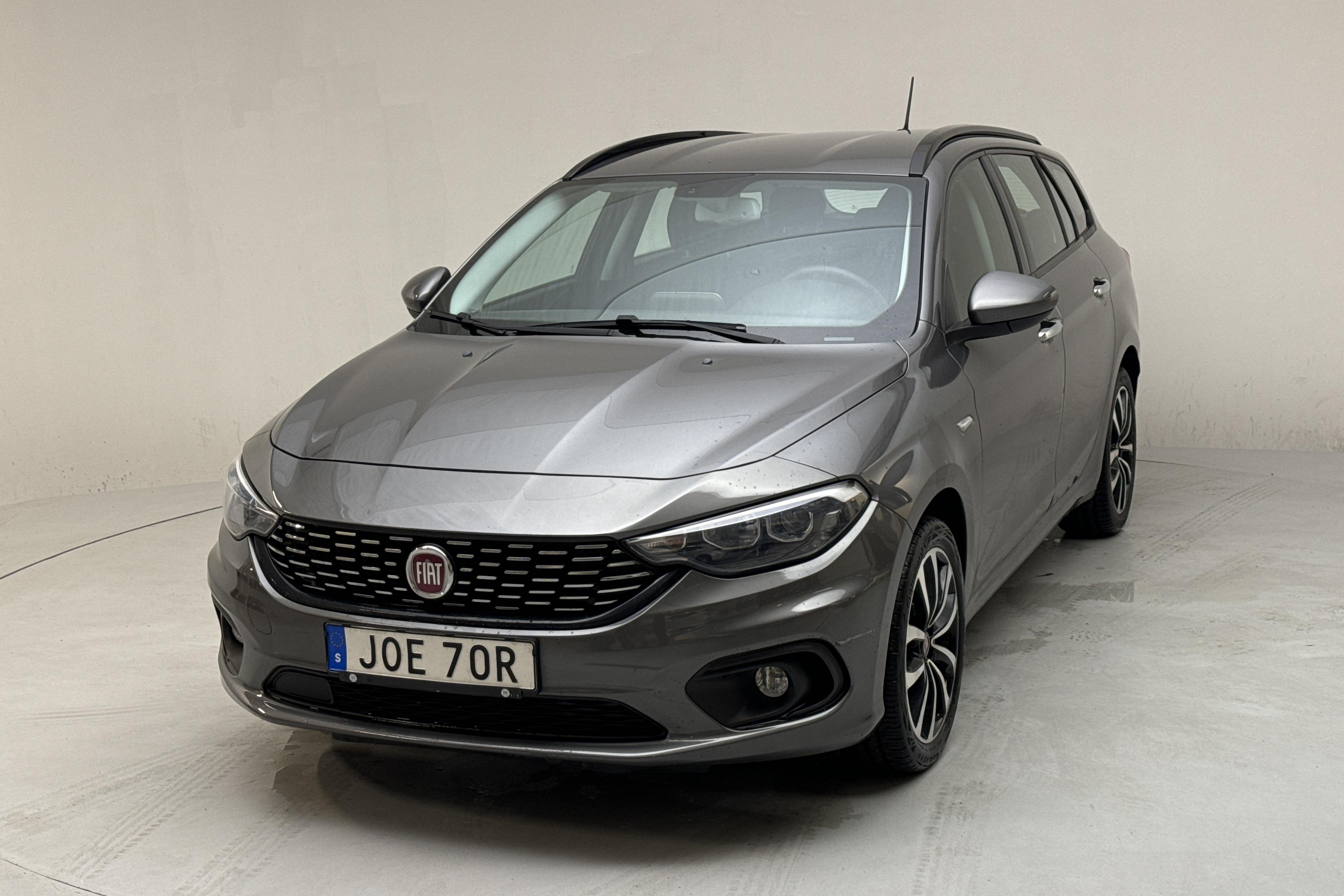 Fiat Tipo 1.4 Kombi (120hk) - 78 370 km - Manualna - szary - 2019