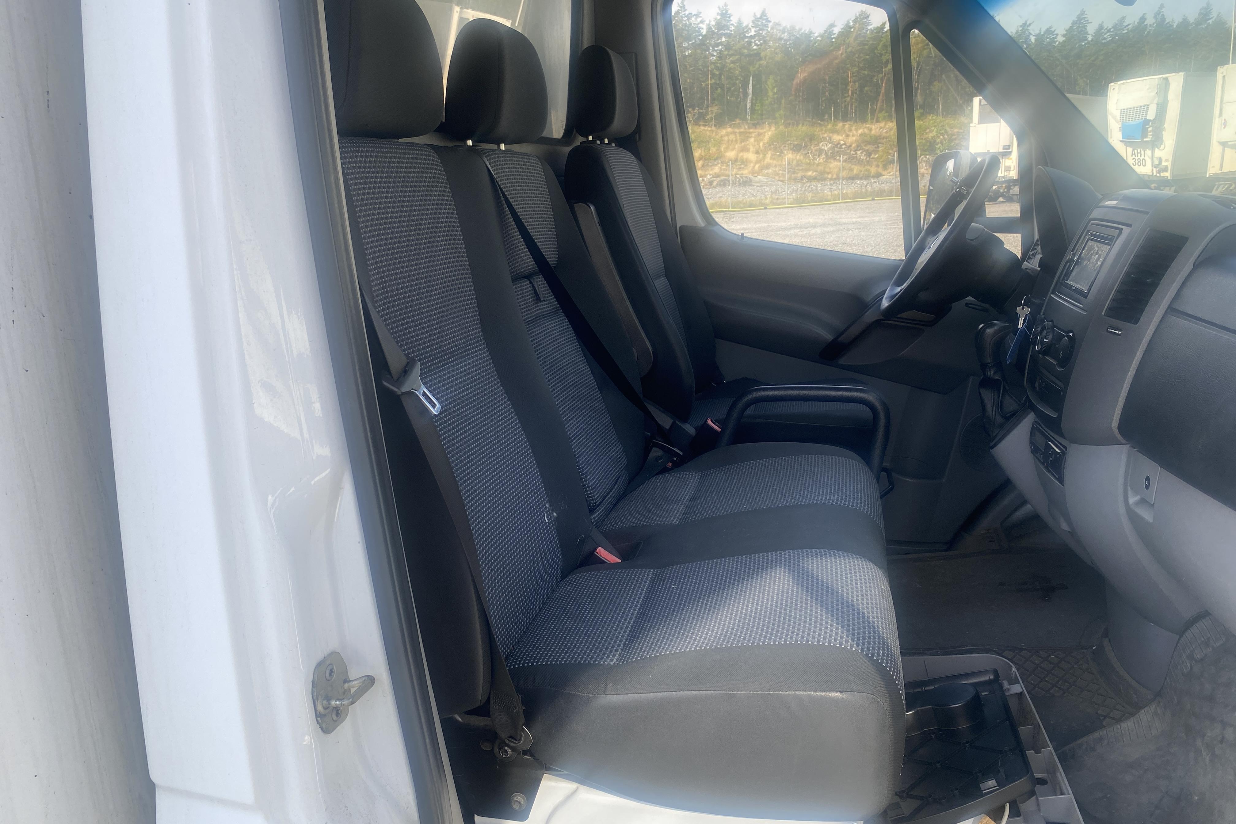 Mercedes Sprinter 519 CDI Pickup/Chassi (190hk) - 259 585 km - Automaattinen - valkoinen - 2012