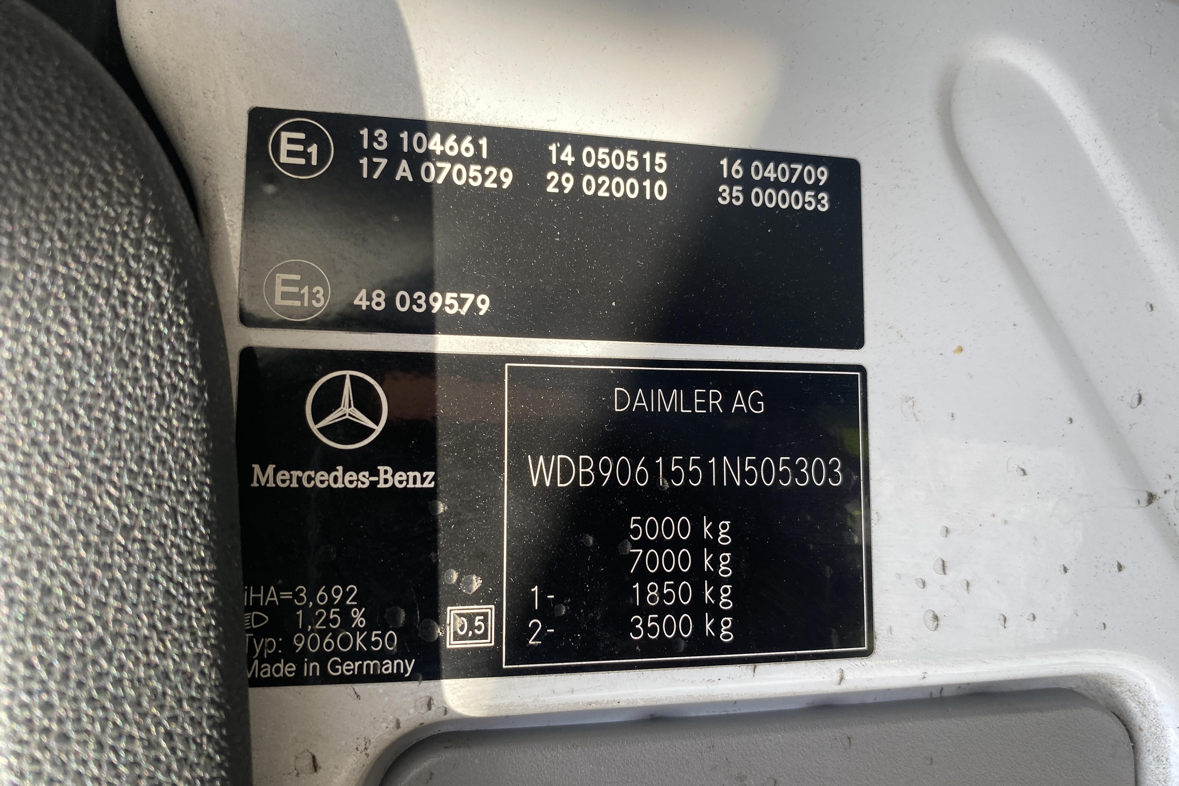 Mercedes Sprinter 519 CDI Pickup/Chassi (190hk) - 259 585 km - Automaatne - valge - 2012