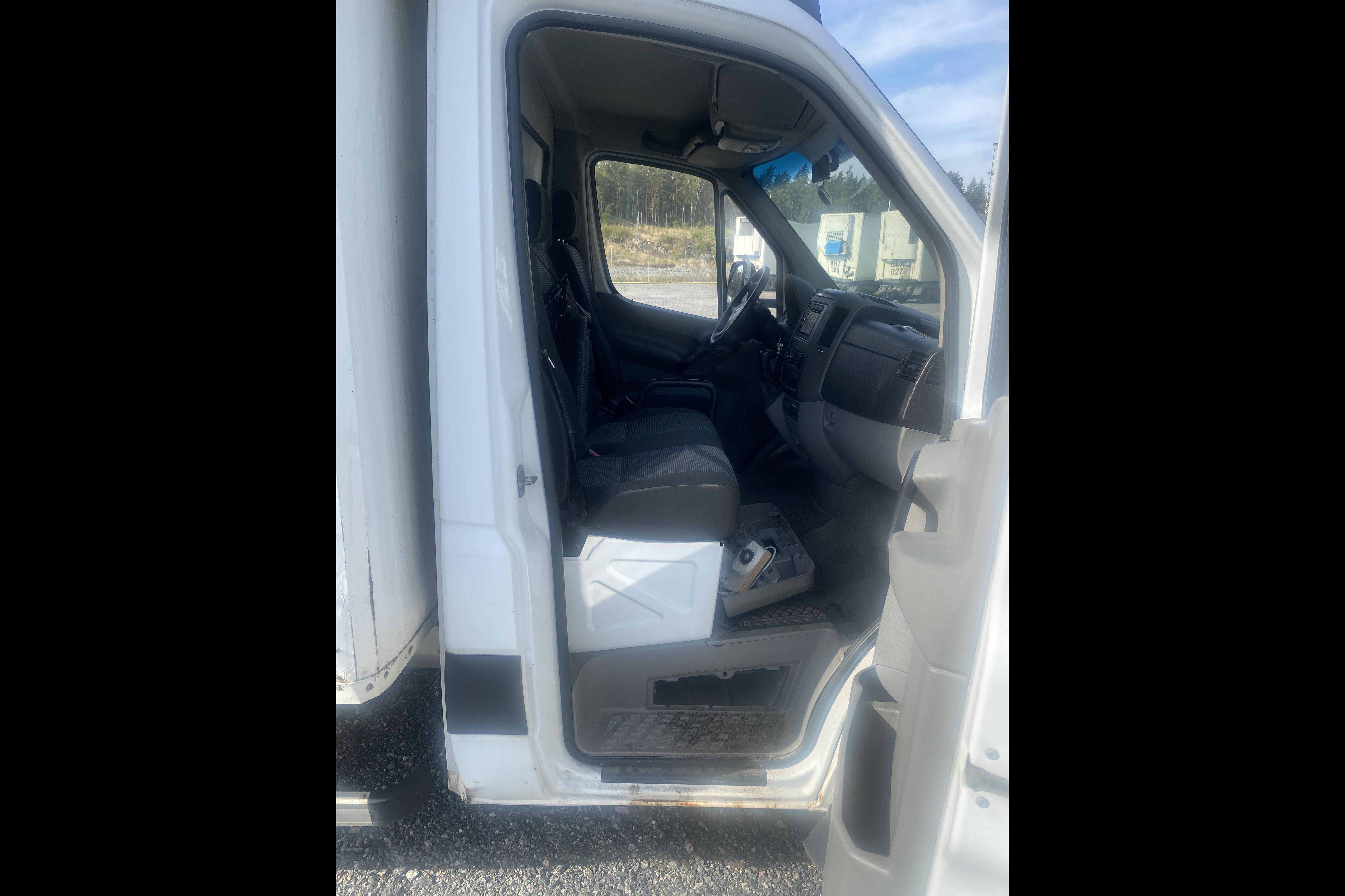 Mercedes Sprinter 519 CDI Pickup/Chassi (190hk) - 259 585 km - Automaattinen - valkoinen - 2012