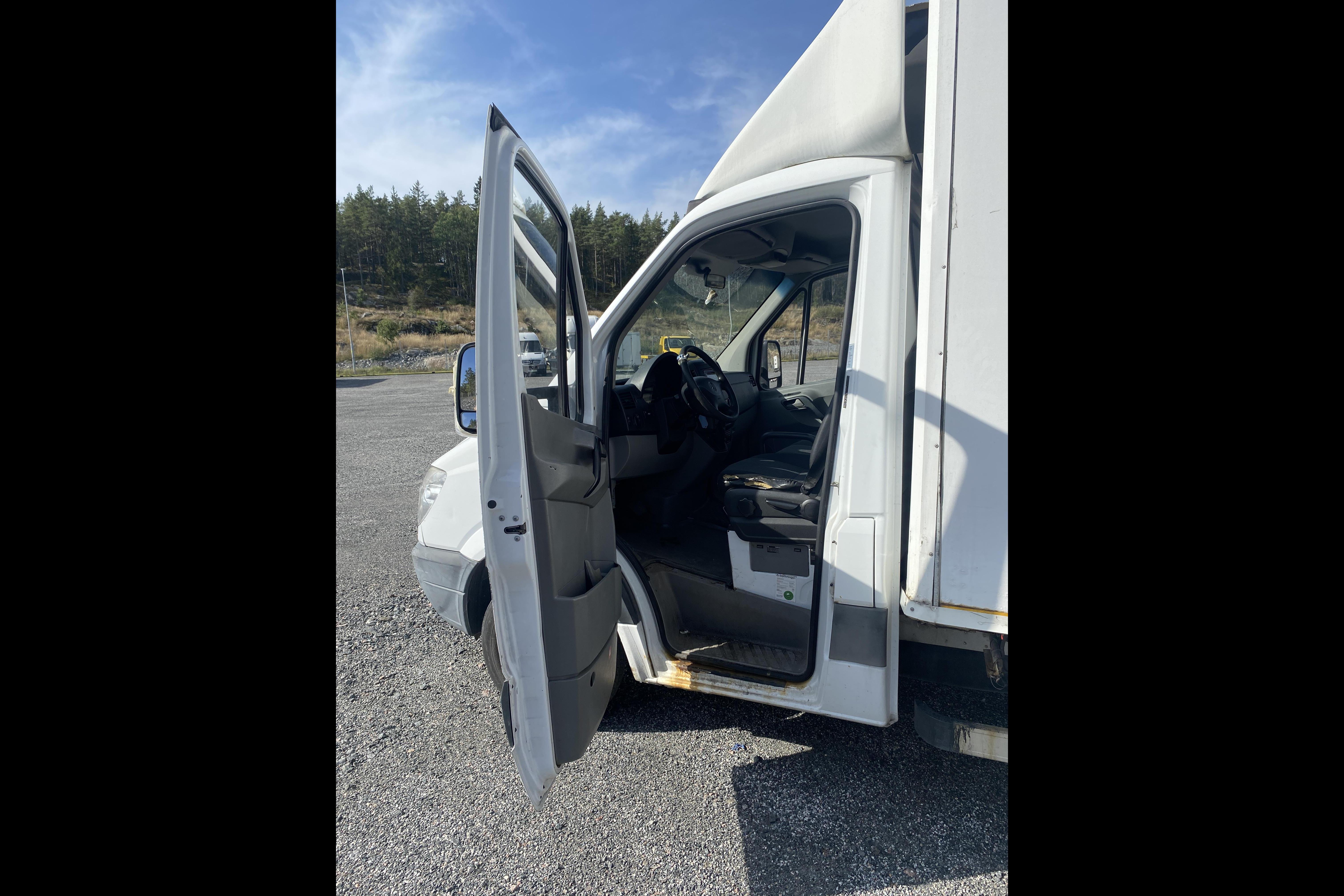 Mercedes Sprinter 519 CDI Pickup/Chassi (190hk) - 259 585 km - Automaattinen - valkoinen - 2012