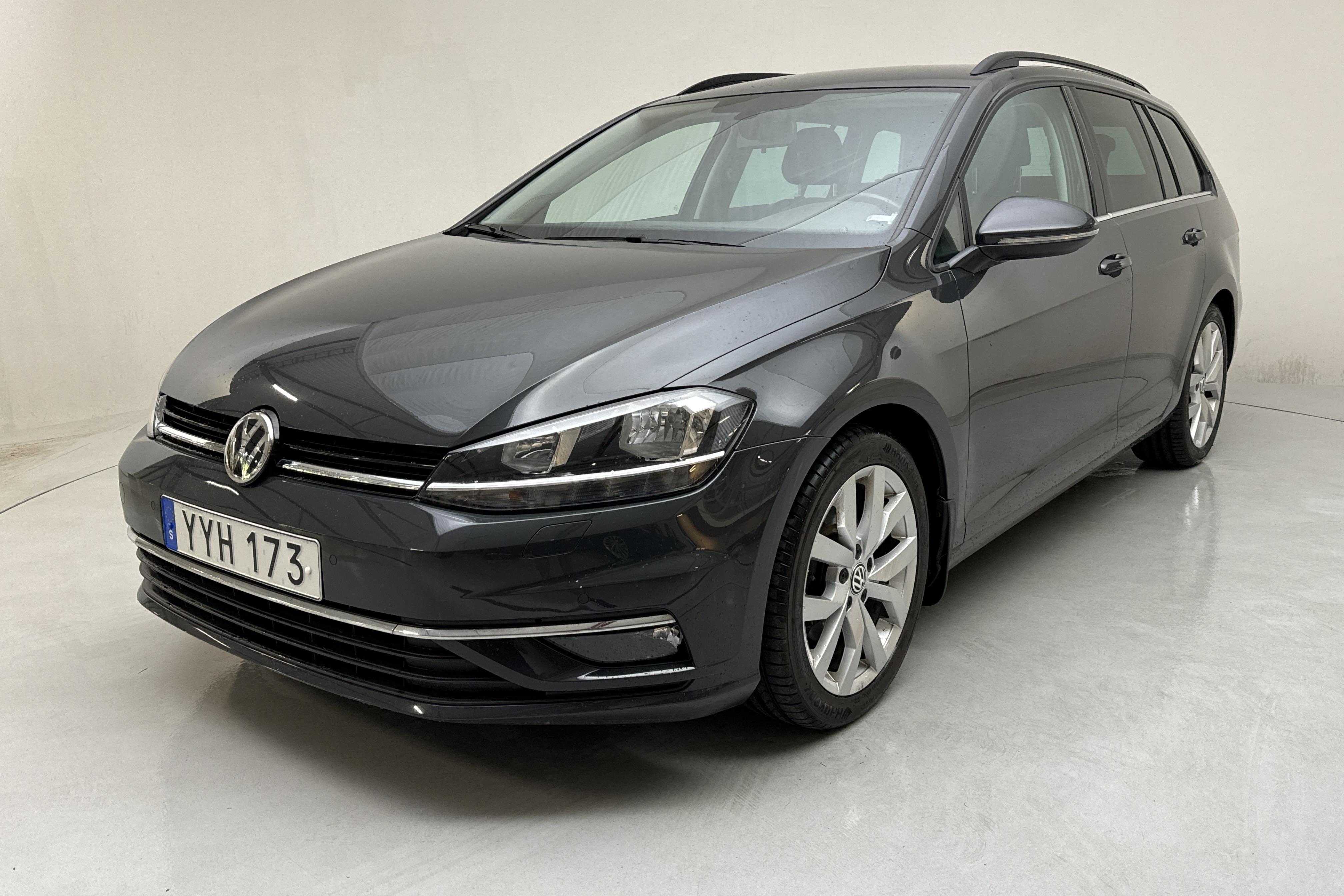 VW Golf VII 1.5 TSI Sportscombi (150hk) - 76 680 km - Automaattinen - Dark Grey - 2018