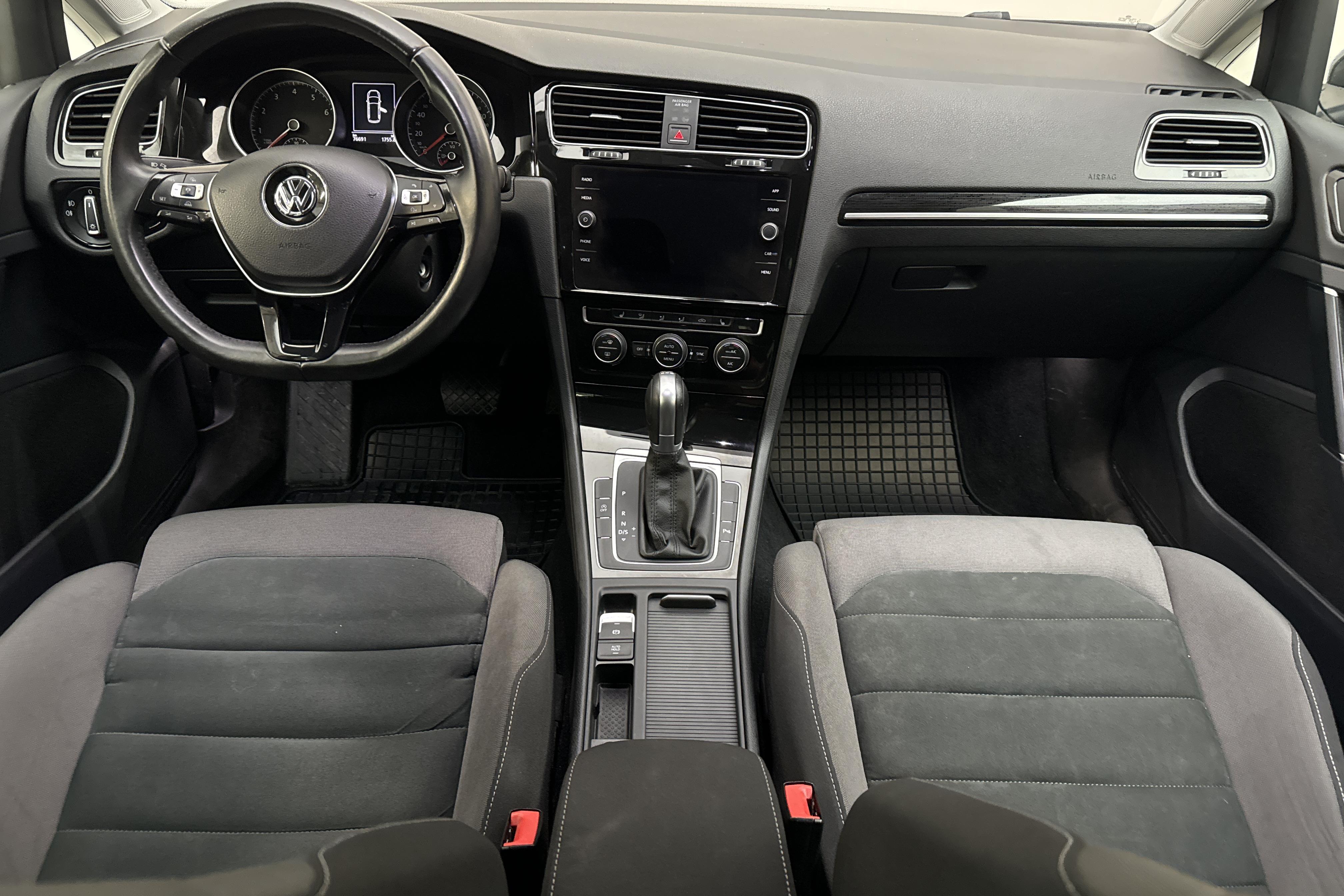 VW Golf VII 1.5 TSI Sportscombi (150hk) - 76 680 km - Automaattinen - Dark Grey - 2018