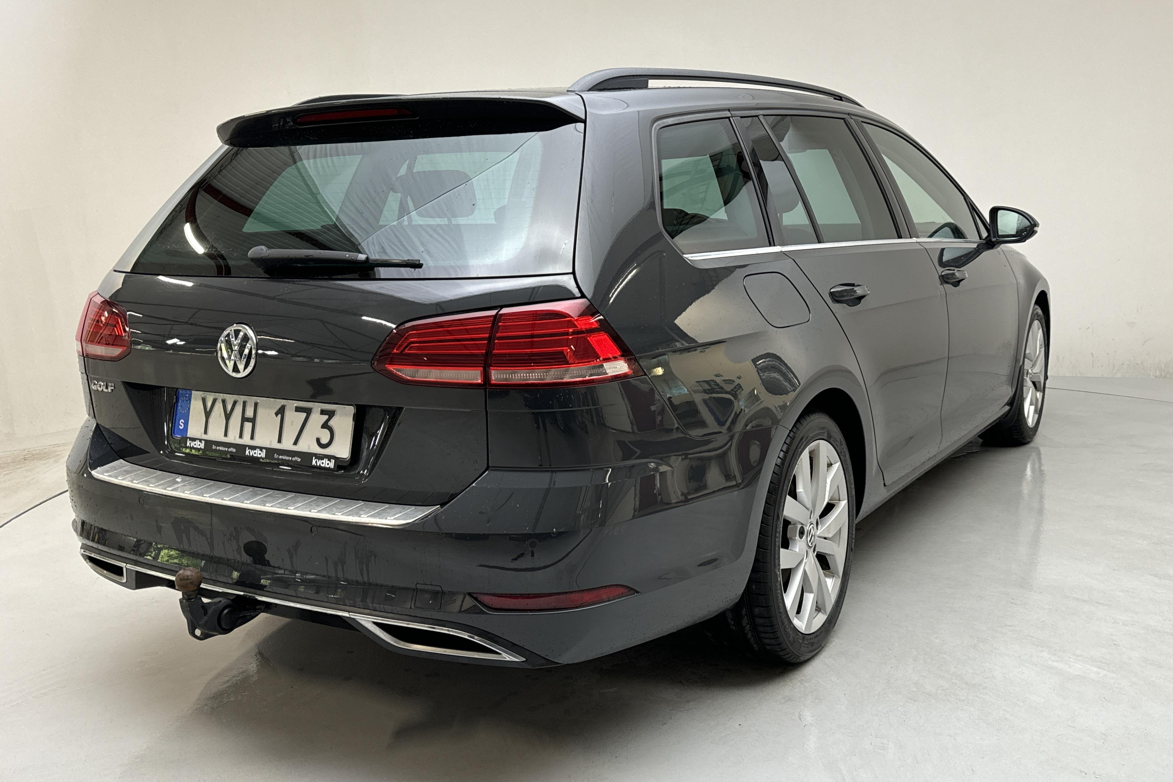 VW Golf VII 1.5 TSI Sportscombi (150hk) - 76 680 km - Automatyczna - Dark Grey - 2018