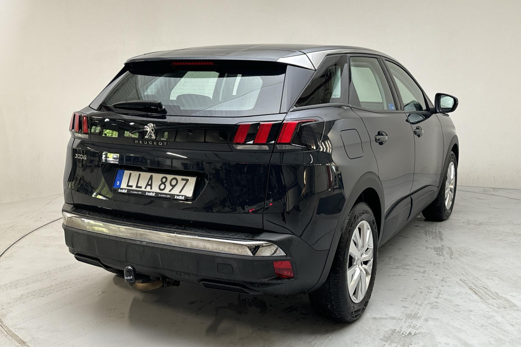 Peugeot 3008 1.2 PureTech (130hk) - 15 569 mil - Manuell - 2018