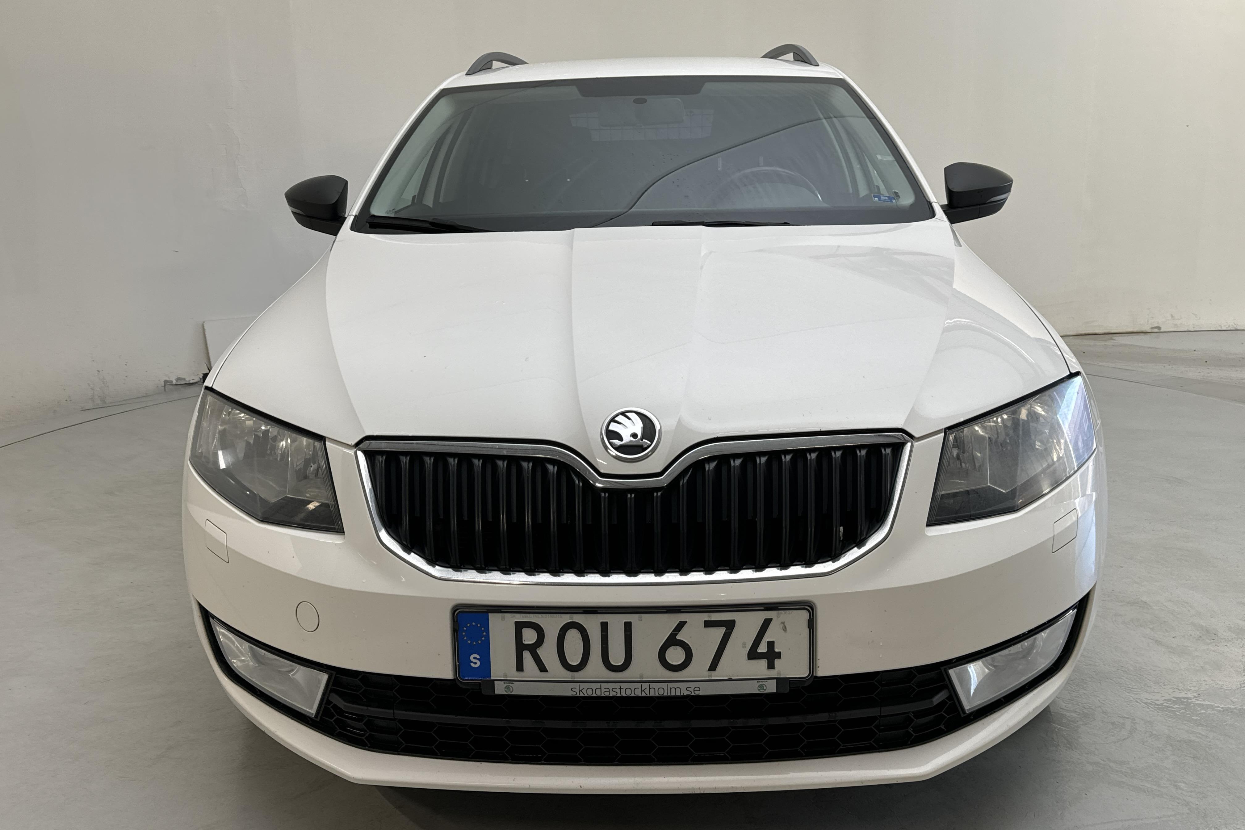 Skoda Octavia III 1.6 TDI CR Combi 4X4 (105hk) - 187 030 km - Manualna - biały - 2014