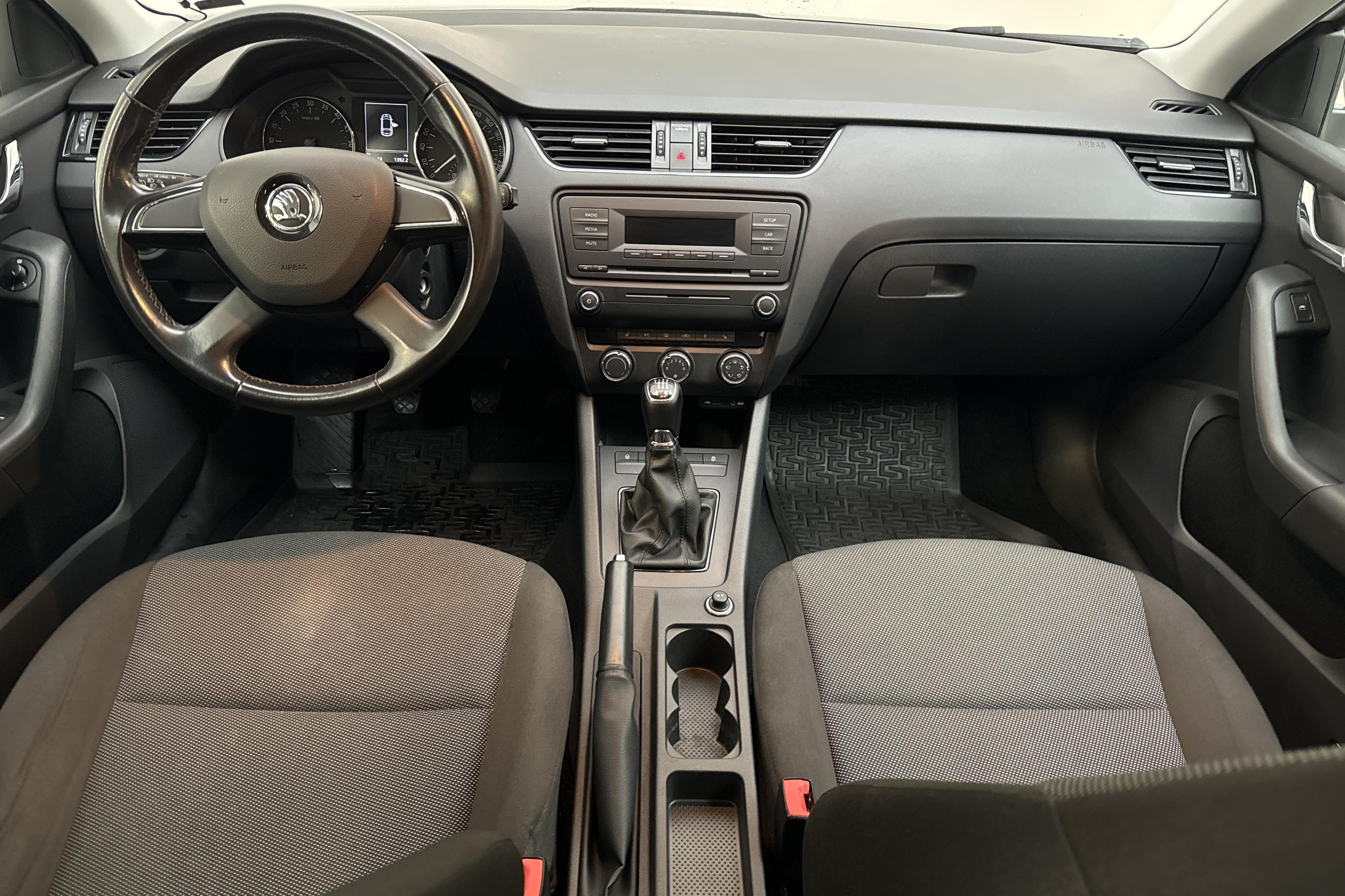 Skoda Octavia III 1.6 TDI CR Combi 4X4 (105hk) - 187 030 km - Manualna - biały - 2014