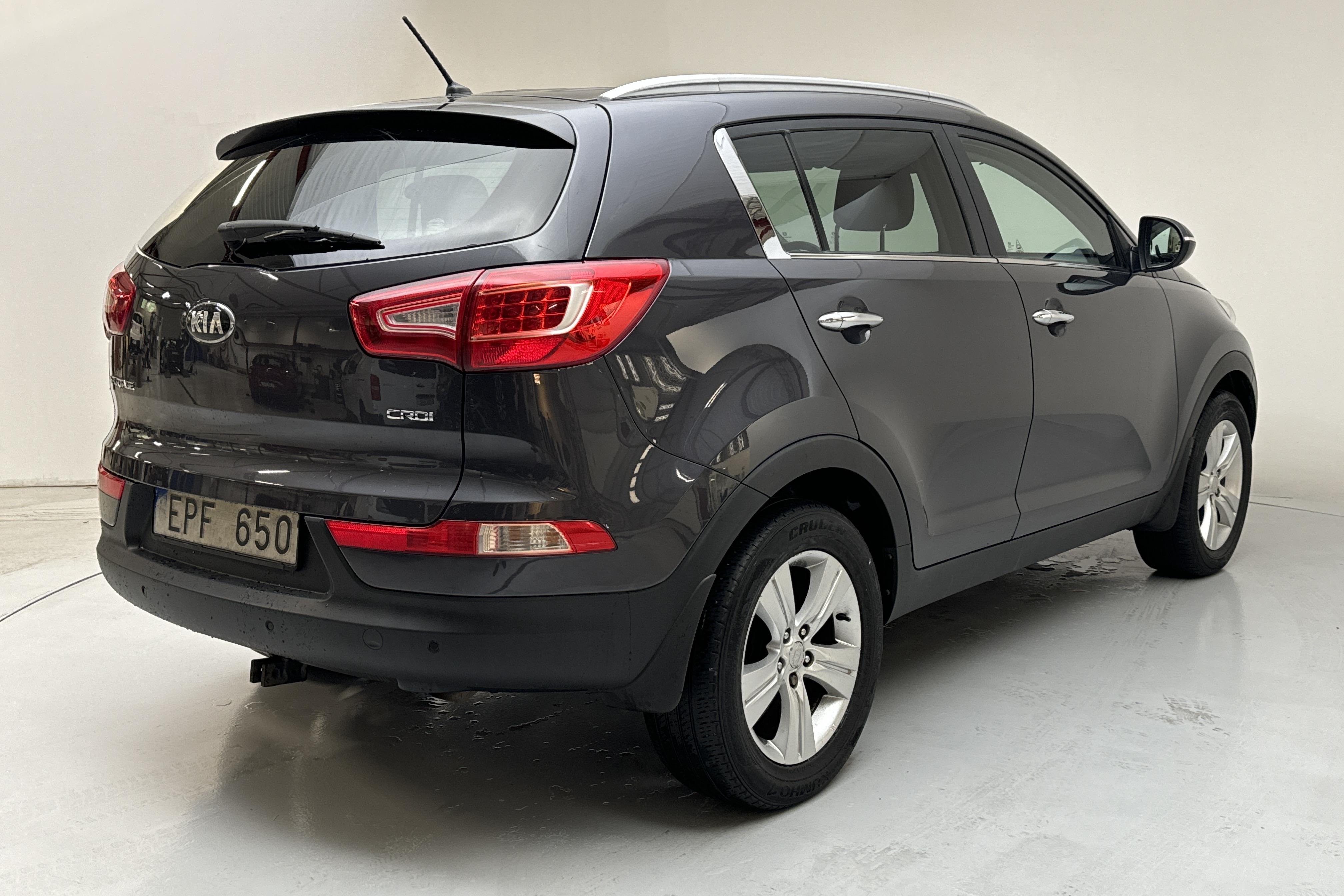 KIA Sportage 1.7 CRDi 2WD (115hk) - 20 771 mil - Manuell - grå - 2013