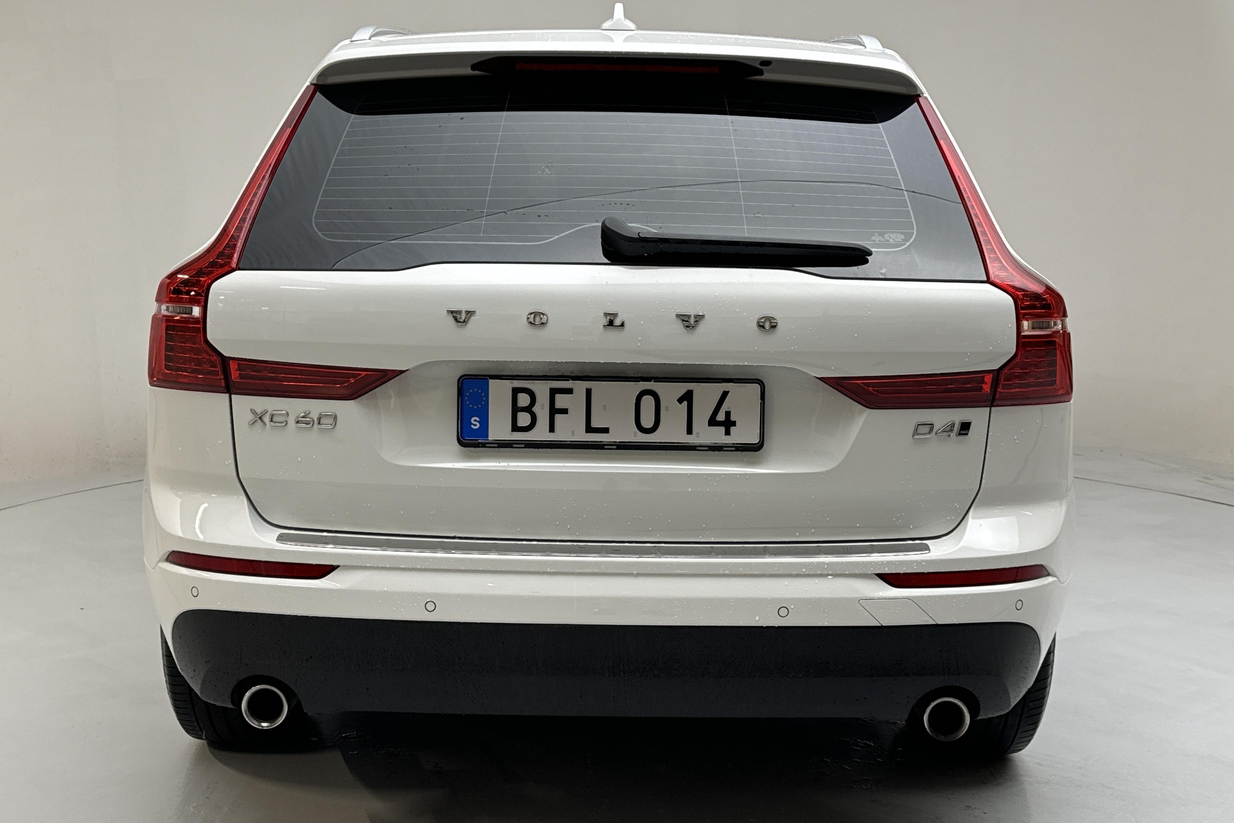 Volvo XC60 D4 AWD (190hk) - 105 010 km - Automatyczna - biały - 2018