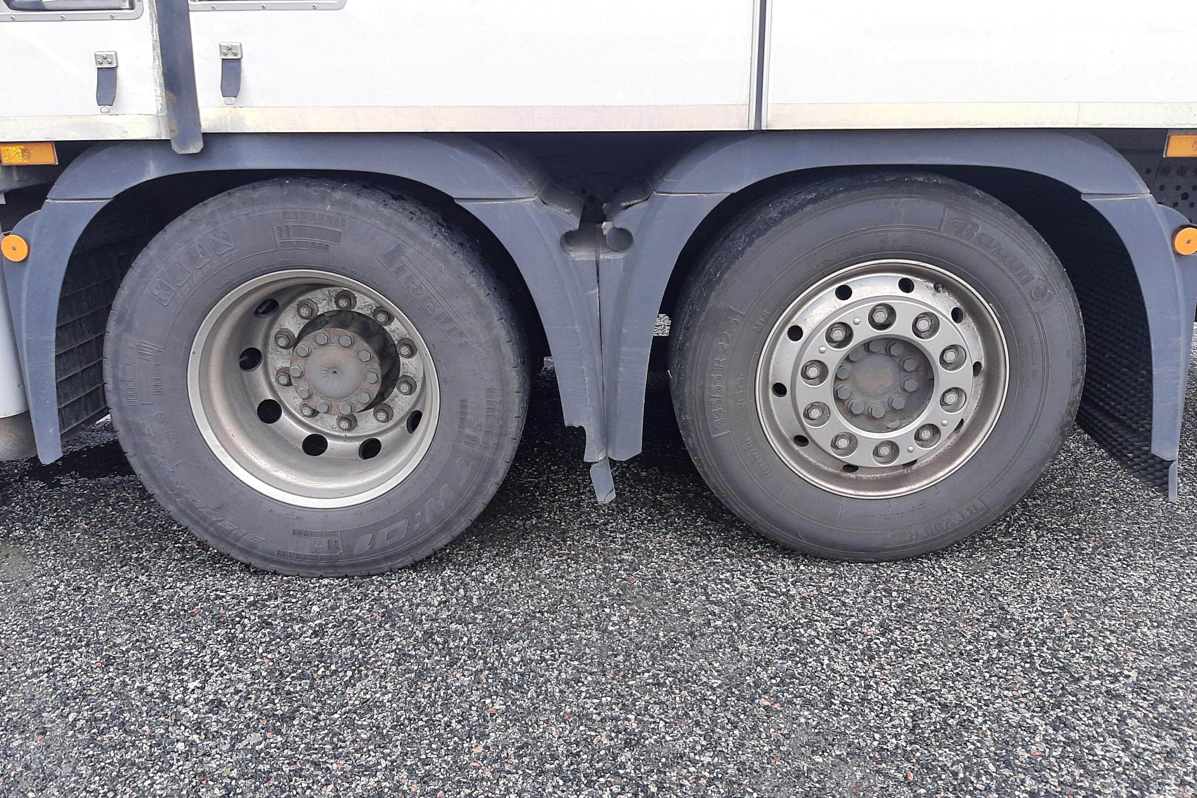 Mercedes ACTROS - 597 205 km - Automatic - white - 2020