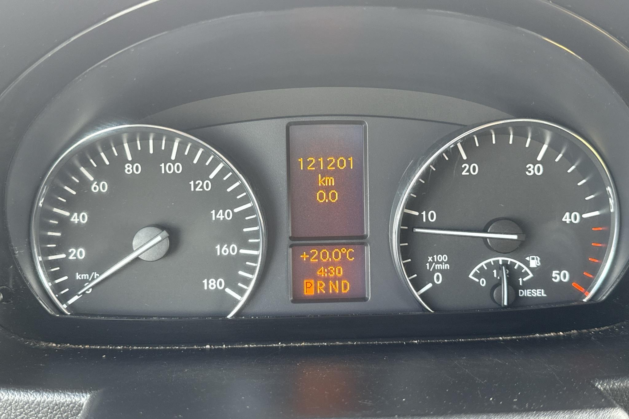 Mercedes Sprinter 316 CDI Volymskåp (163hk) - 121 230 km - Automaatne - valge - 2017