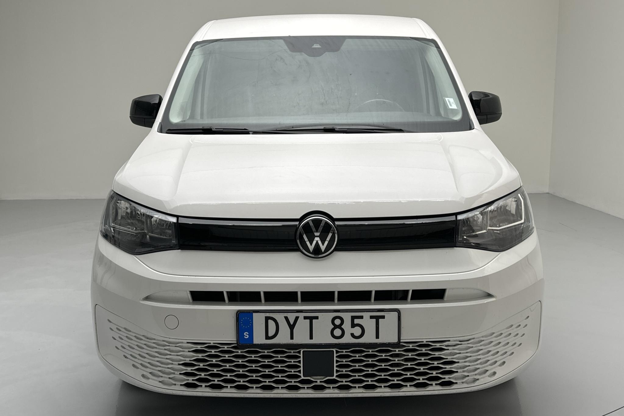 VW Caddy Cargo Maxi 2.0 TDI Skåp (102hk) - 7 142 mil - Manuell - vit - 2021