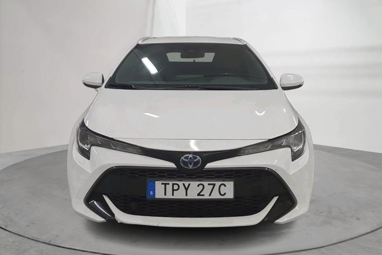 Toyota Corolla 1.8 Hybrid Touring Sports (122hk) - 57 100 km - Automaatne - valge - 2019