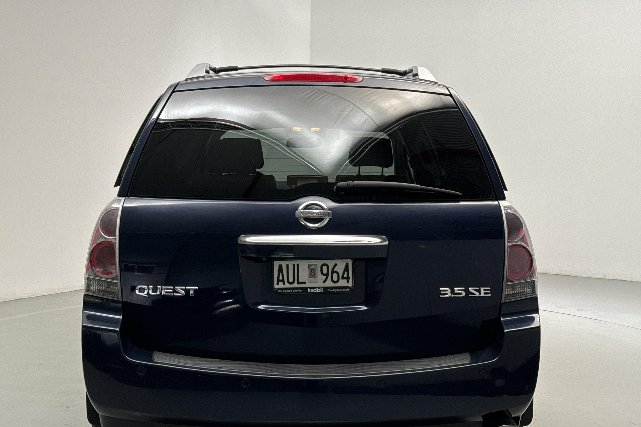 Nissan Quest 3.5 V6 (243hk) - 124 300 km - Automatic - Dark Blue - 2006