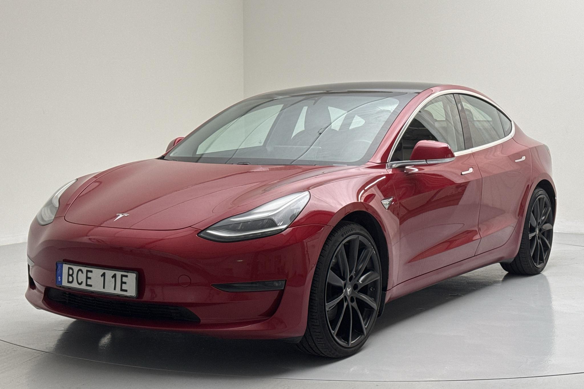 Tesla Model 3 Long Range RWD - 166 310 km - Automatic - red - 2019