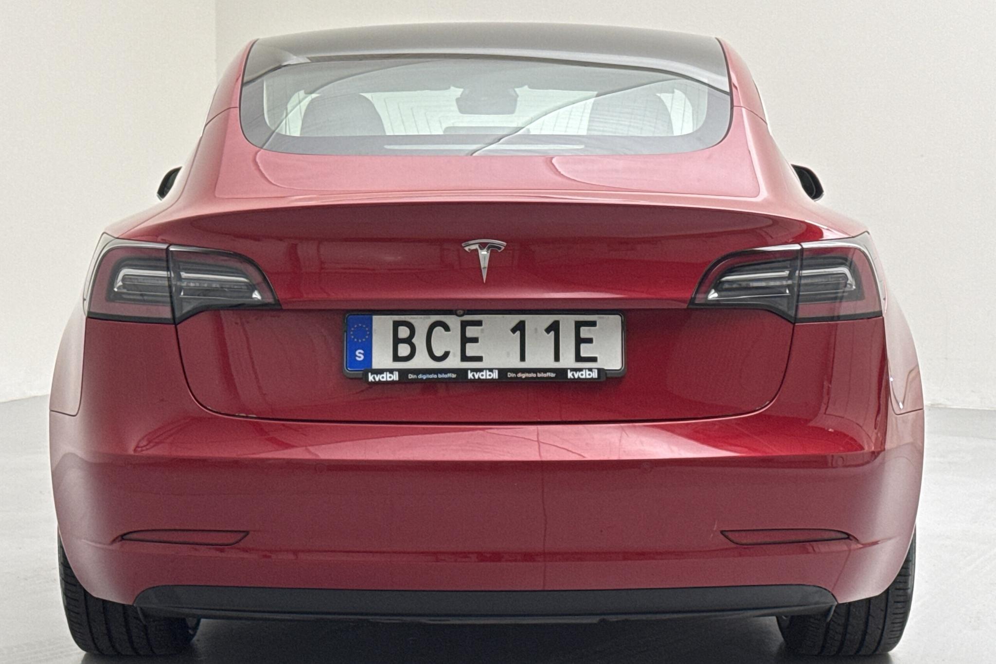 Tesla Model 3 Long Range RWD - 166 310 km - Automatyczna - czerwony - 2019