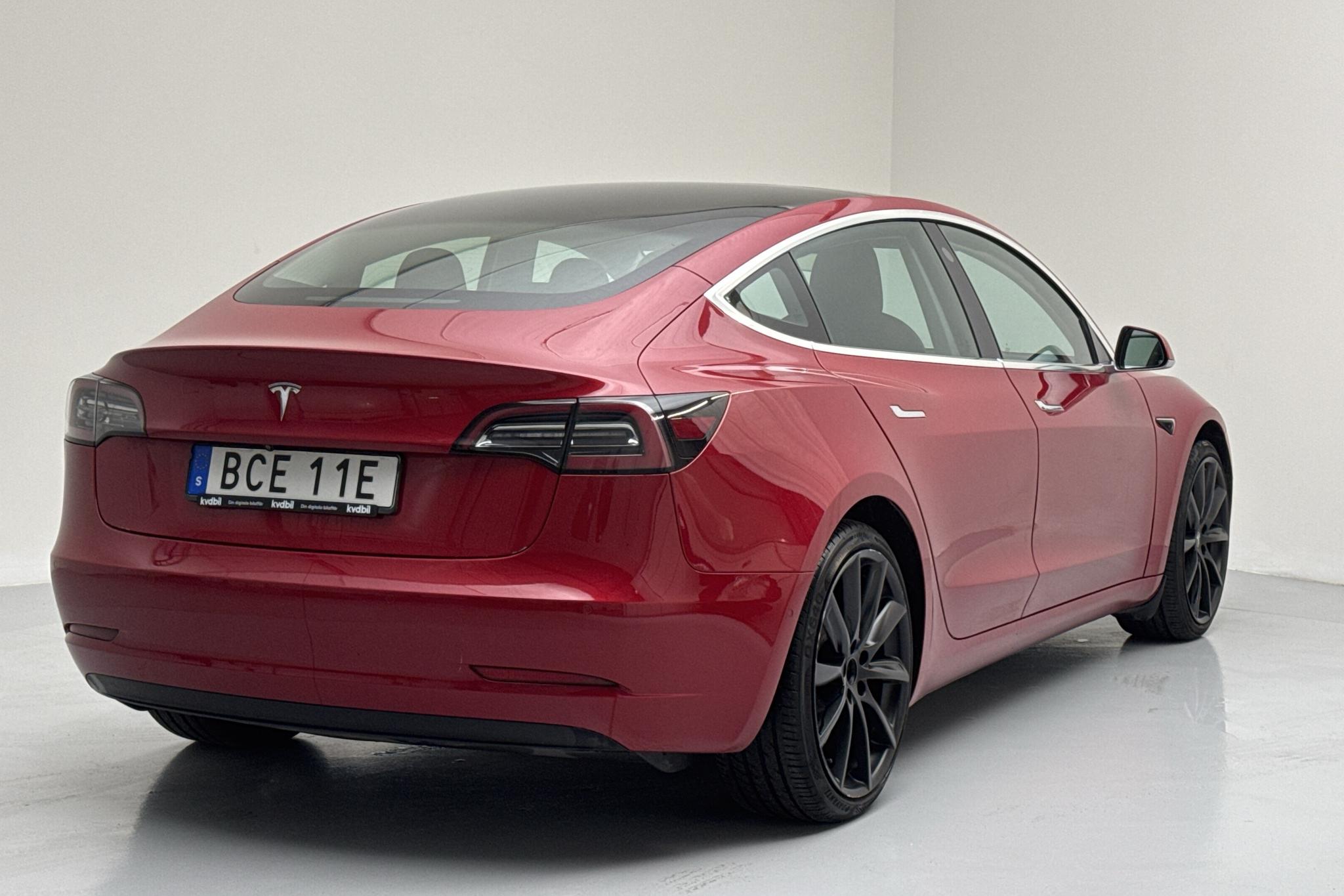 Tesla Model 3 Long Range RWD - 166 310 km - Automatyczna - czerwony - 2019