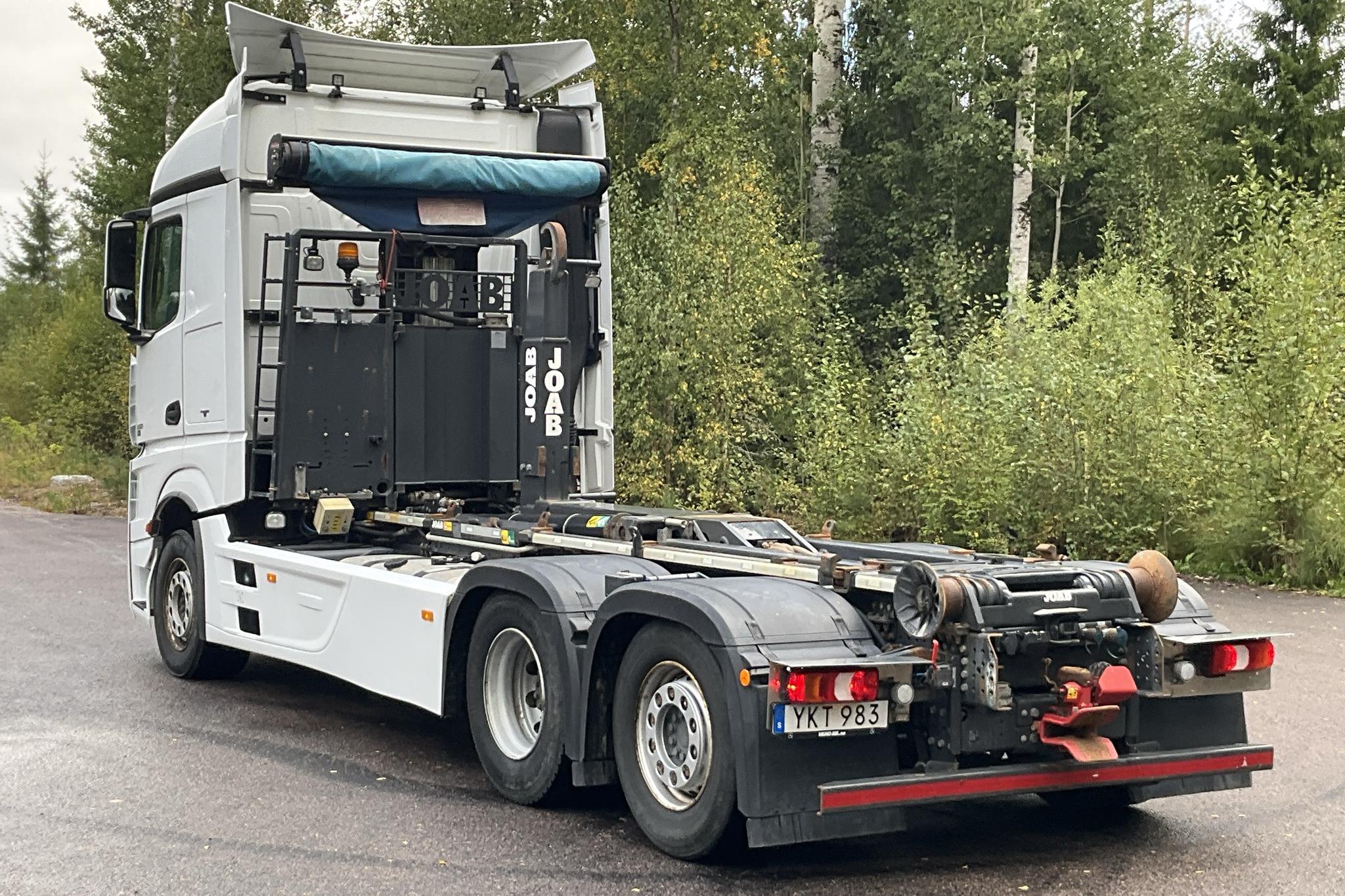 Mercedes BENZ Actros - 94 358 km - Automat - 2017