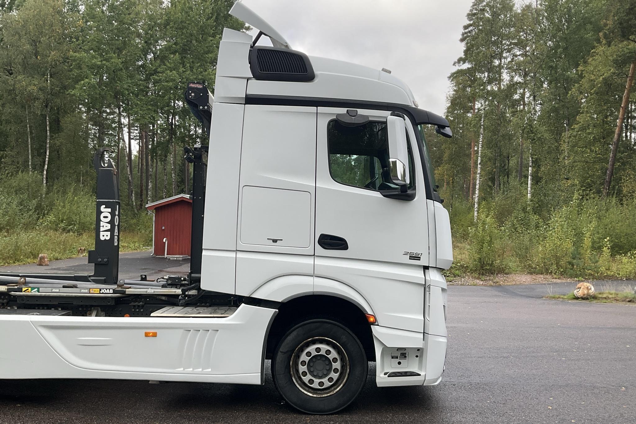 Mercedes BENZ Actros - 94 358 km - Automatyczna - 2017