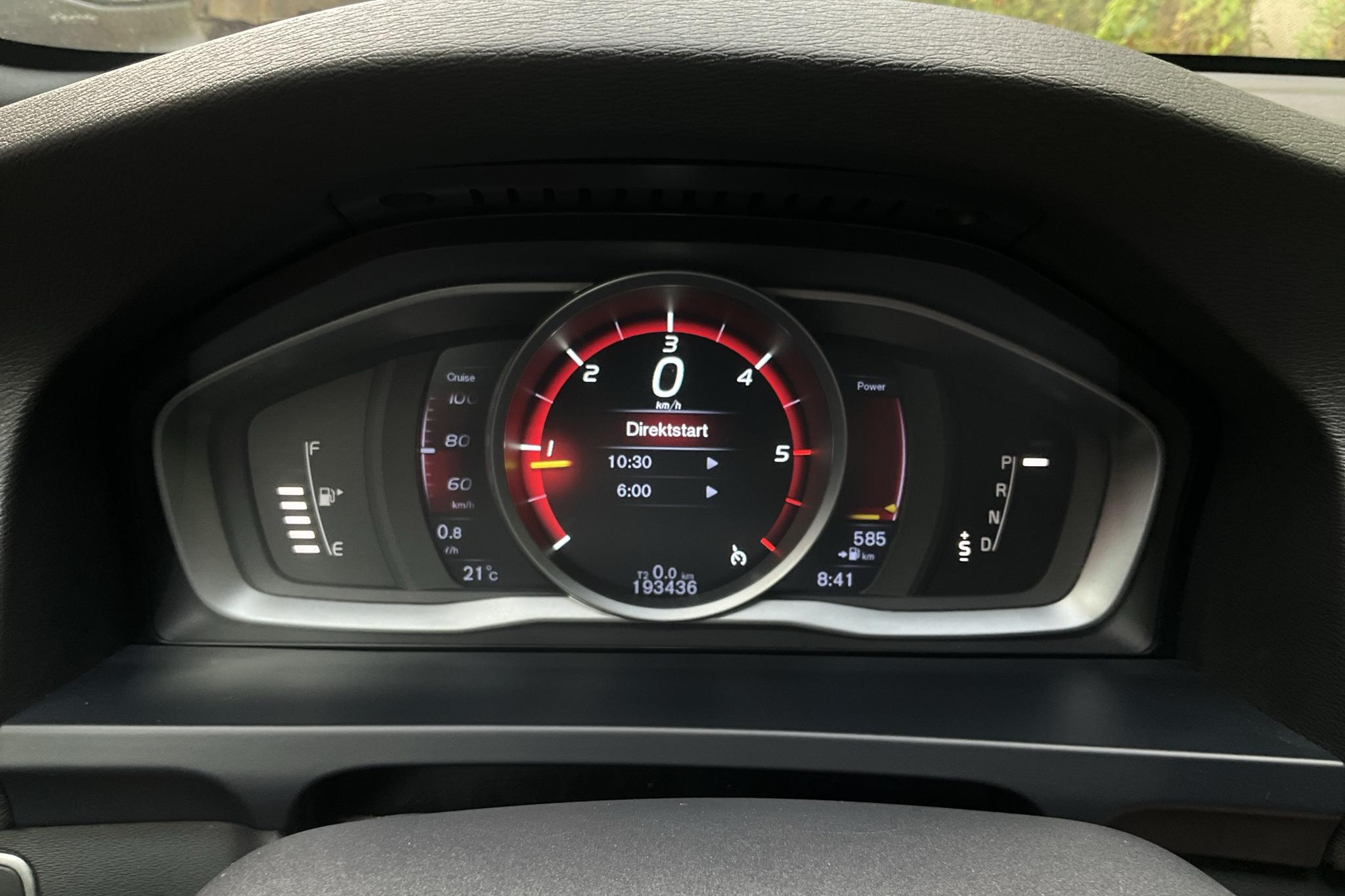 Volvo V60 D4 (190hk) - 193 440 km - Automaatne - sinine - 2016