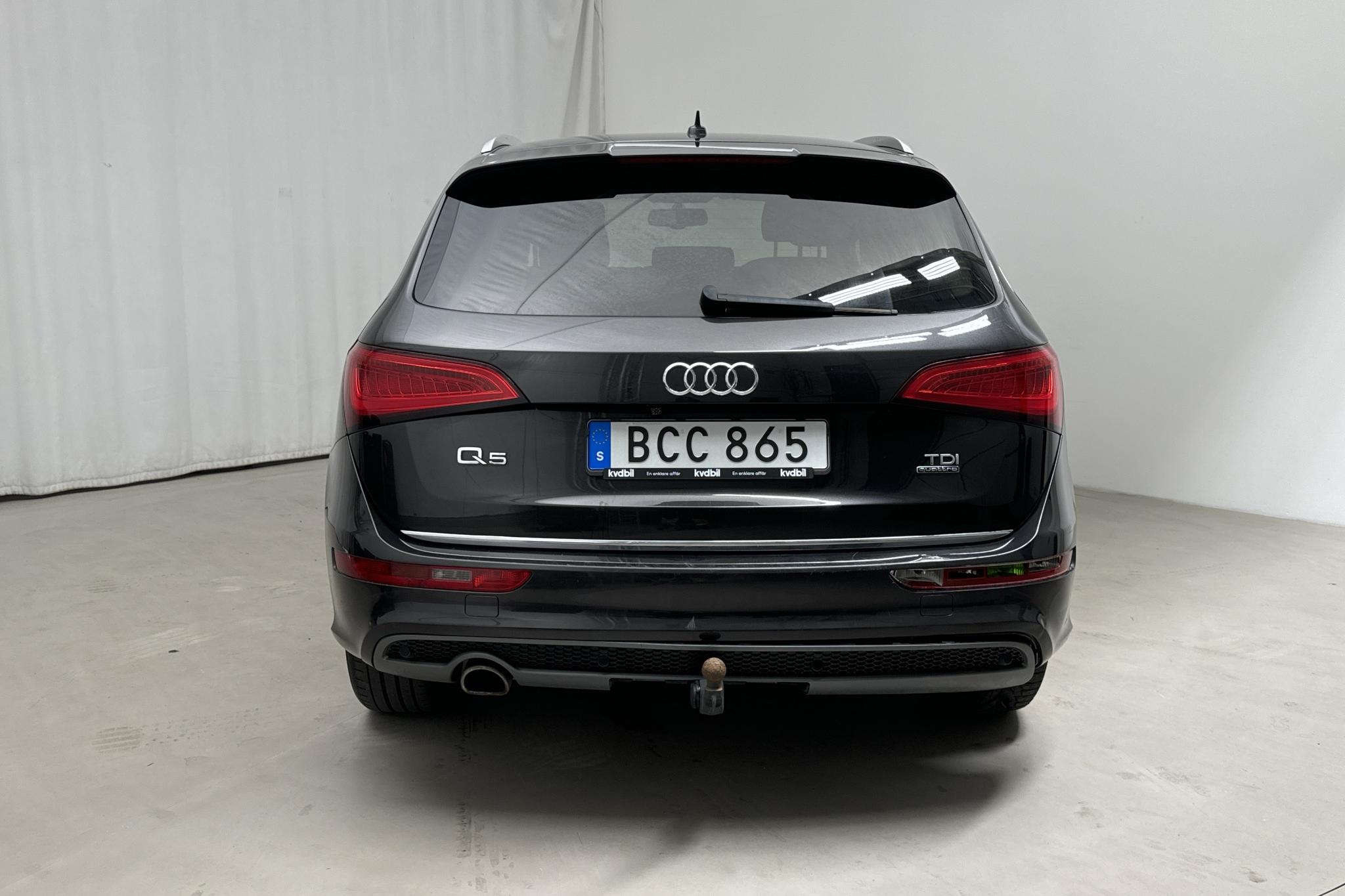 Audi Q5 2.0 TDI clean diesel quattro (190hk) - 215 280 km - Automatyczna - szary - 2016