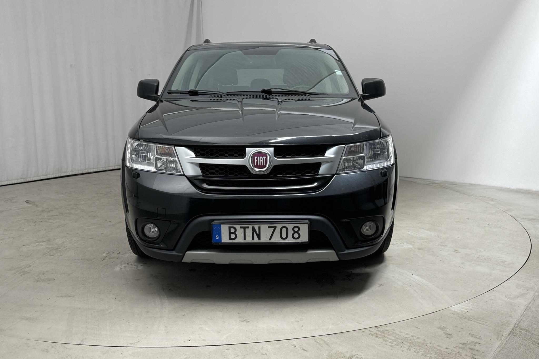 Fiat Freemont 2.0 Multijet AWD (170hk) - 159 840 km - Automatyczna - czarny - 2014