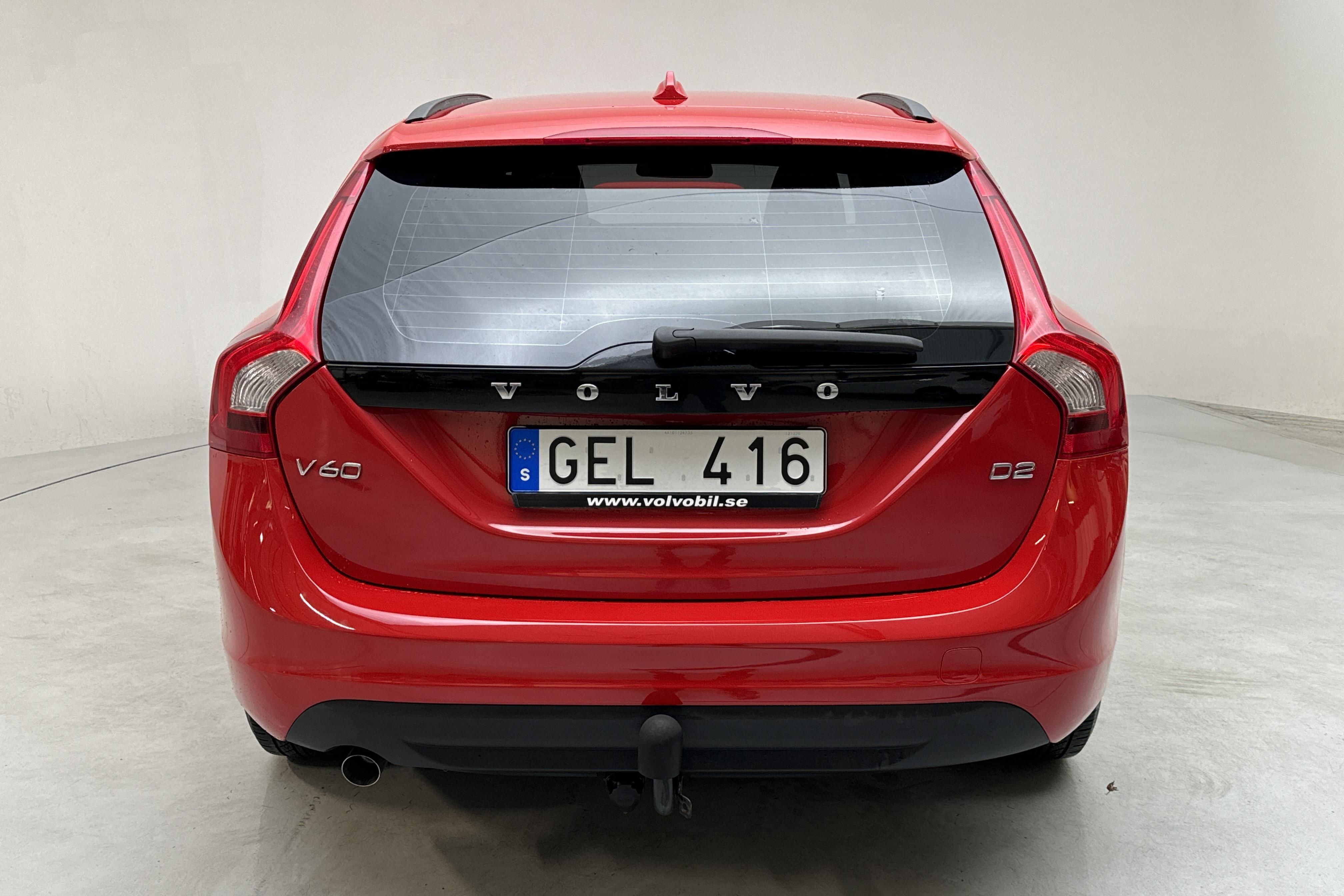 Volvo V60 D2 (115hk) - 170 760 km - Käsitsi - punane - 2013