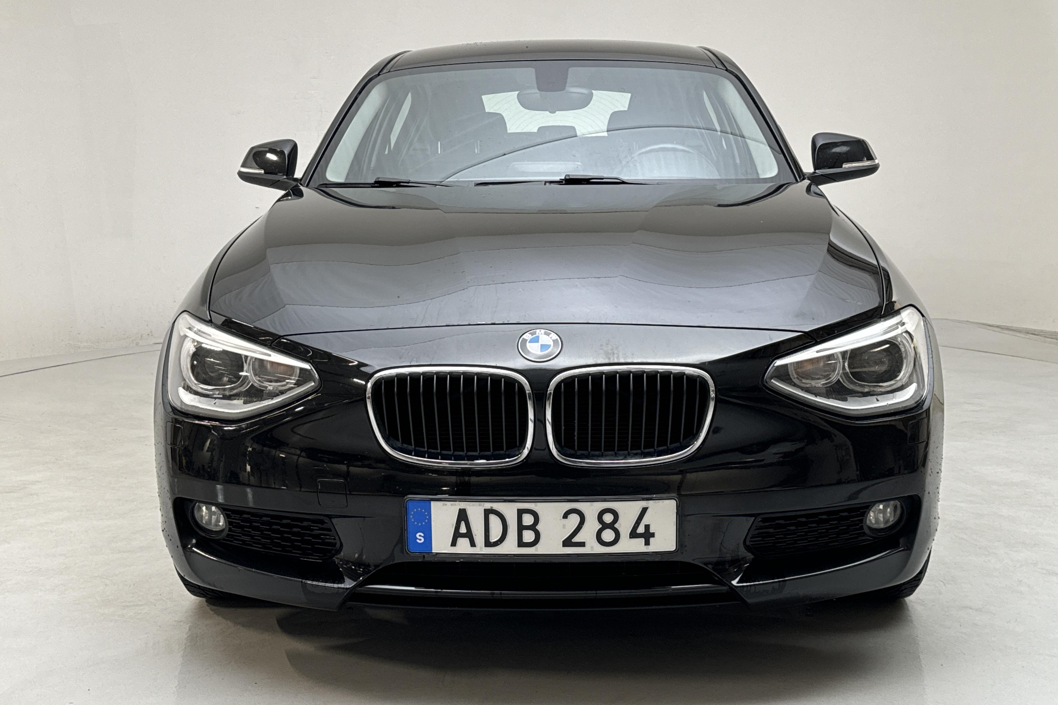 BMW 116i 5dr, F20 (136hk) - 124 160 km - Manualna - czarny - 2014