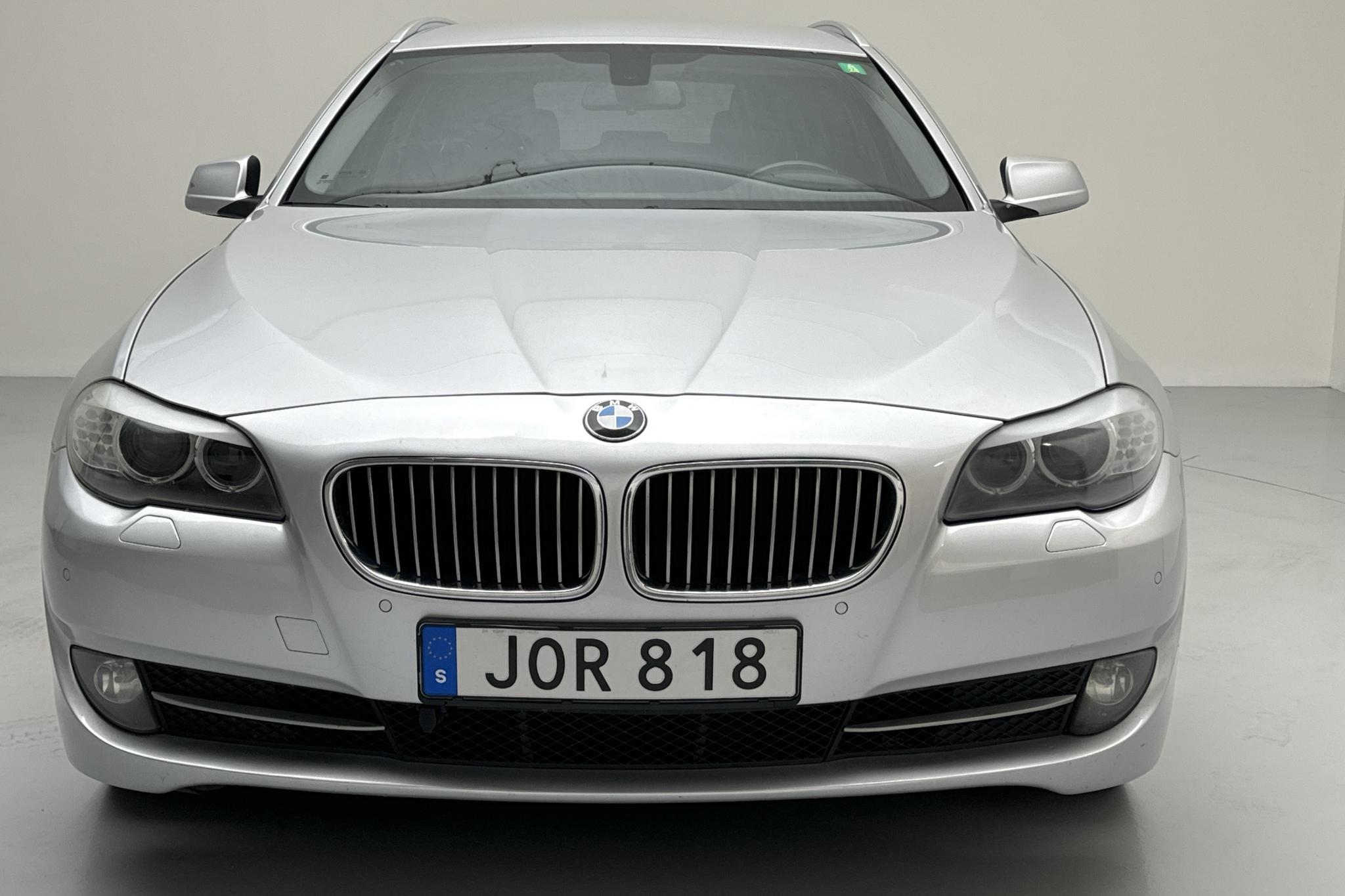 BMW 520d Touring, F11 (184hk) - 244 100 km - Automatyczna - Light Grey - 2013