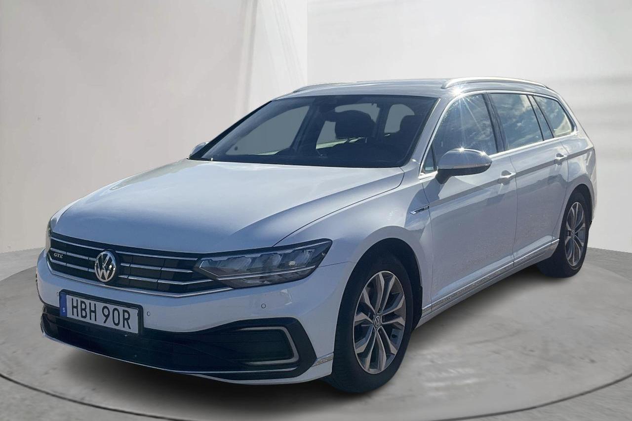 VW Passat 1.4 GTE Sportscombi (218hk) - 14 678 mil - Automat - vit - 2020