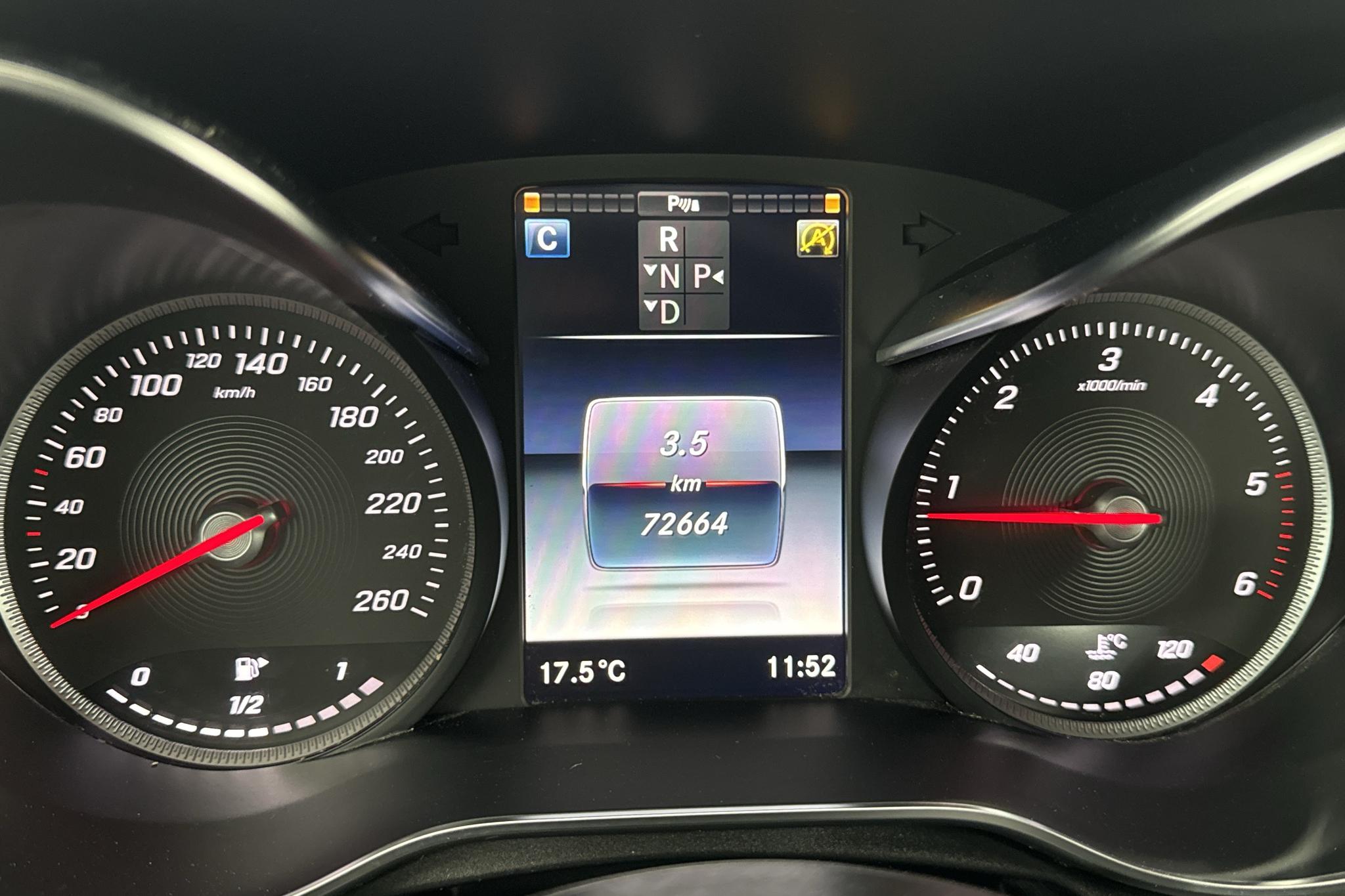 Mercedes C 220 d Kombi S205 (170hk) - 72 660 km - Automaatne - hõbe - 2017