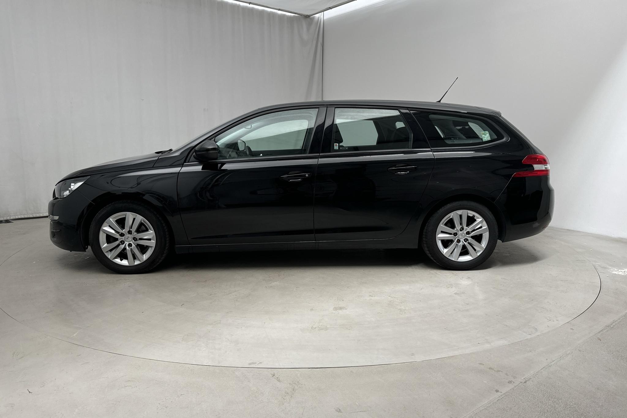 Peugeot 308 SW PureTech (130hk) - 83 750 km - Automaatne - must - 2015