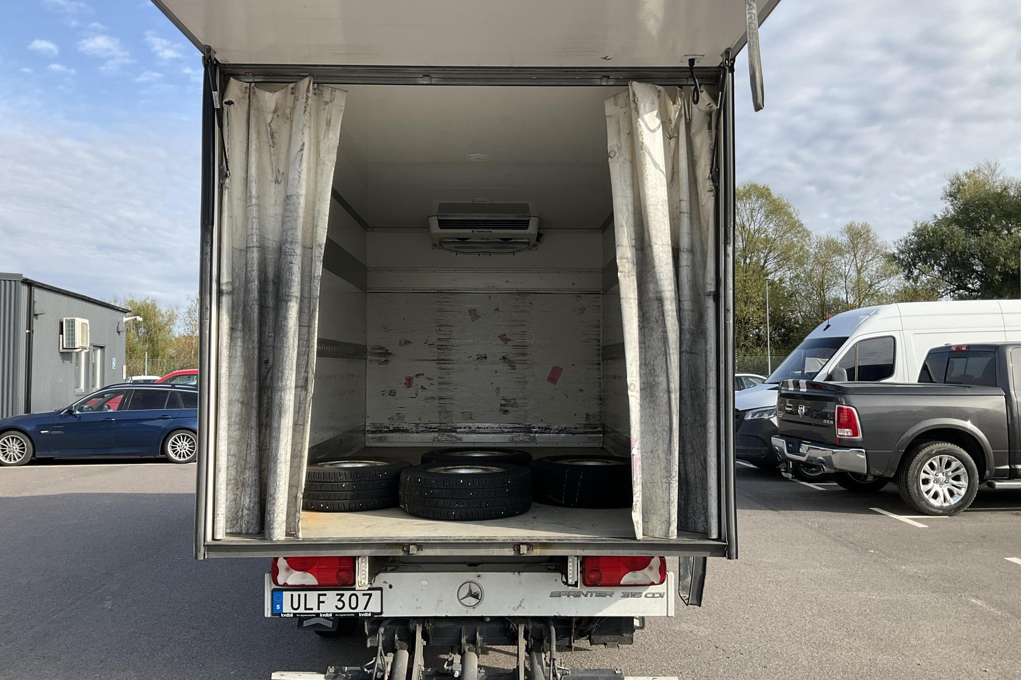 Mercedes Sprinter 316 CDI Volymskåp (163hk) - 159 280 km - Automaatne - valge - 2017